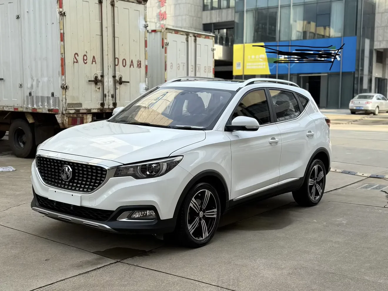 MG ZS
