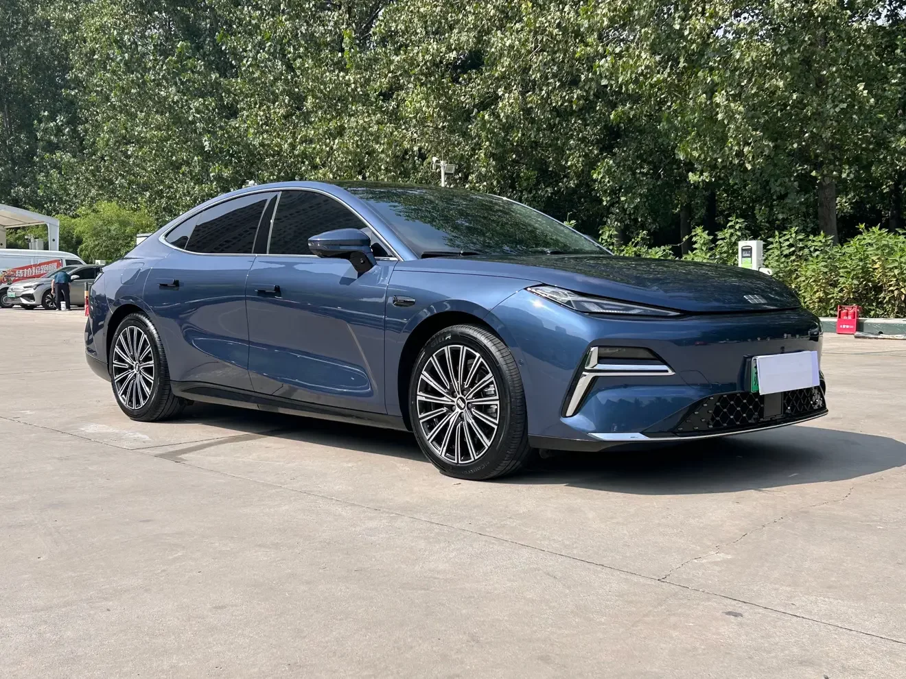 Geely Galaxy Star 8 PHEV