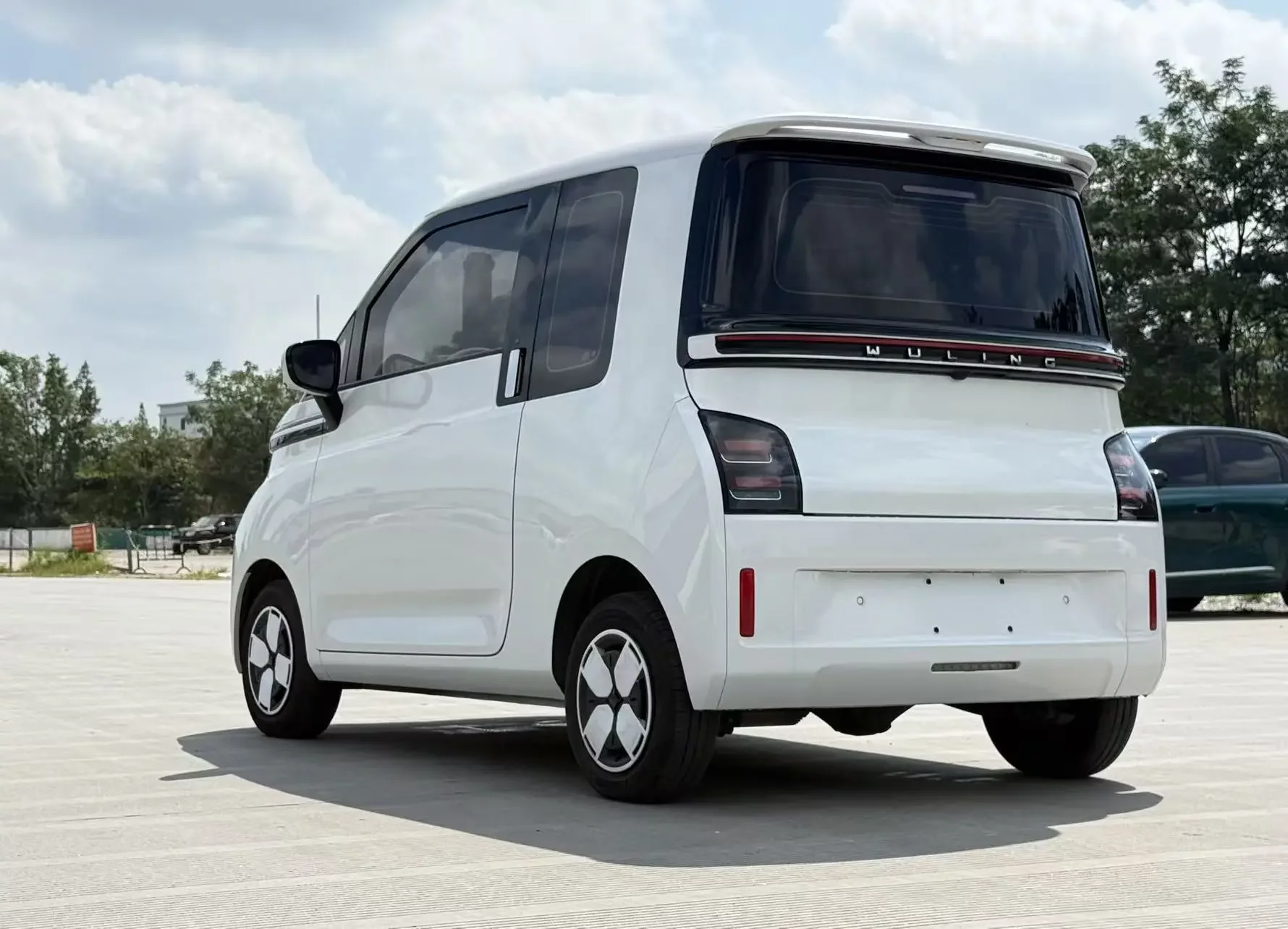 Wuling Air ev clear sky