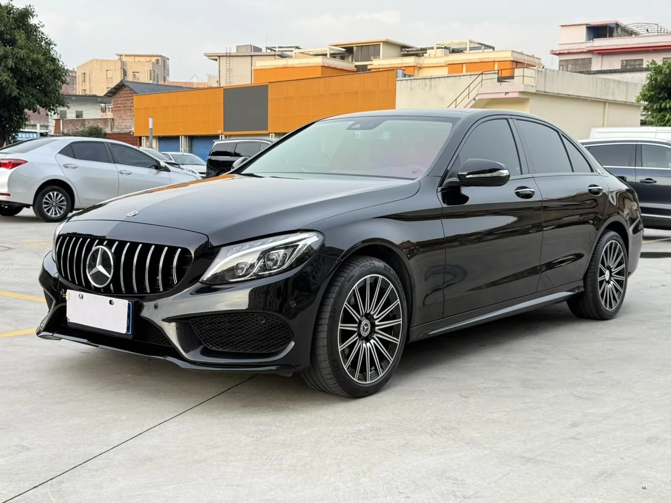Mercedes-Benz C Class