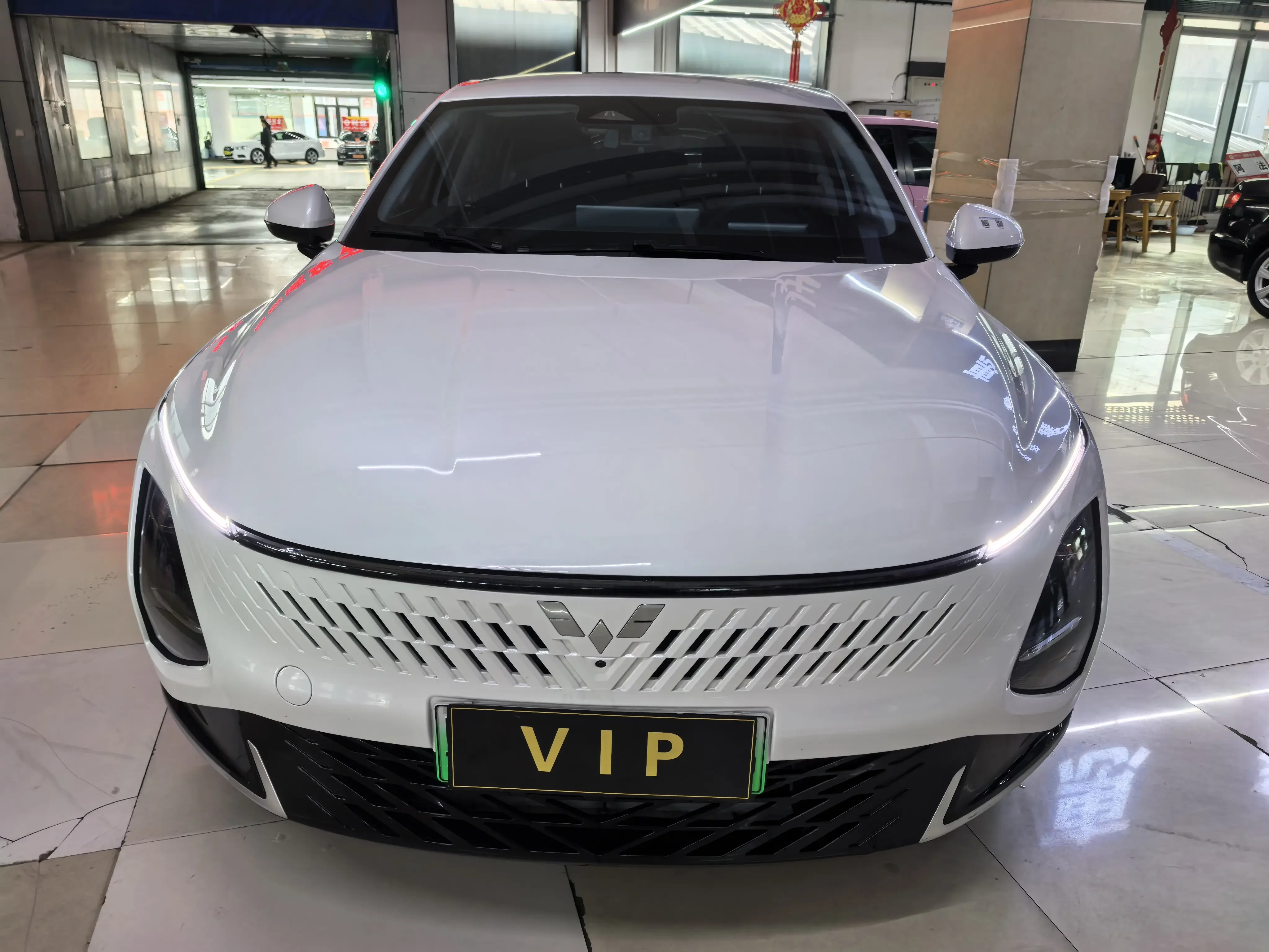 Wuling Starlight PHEV