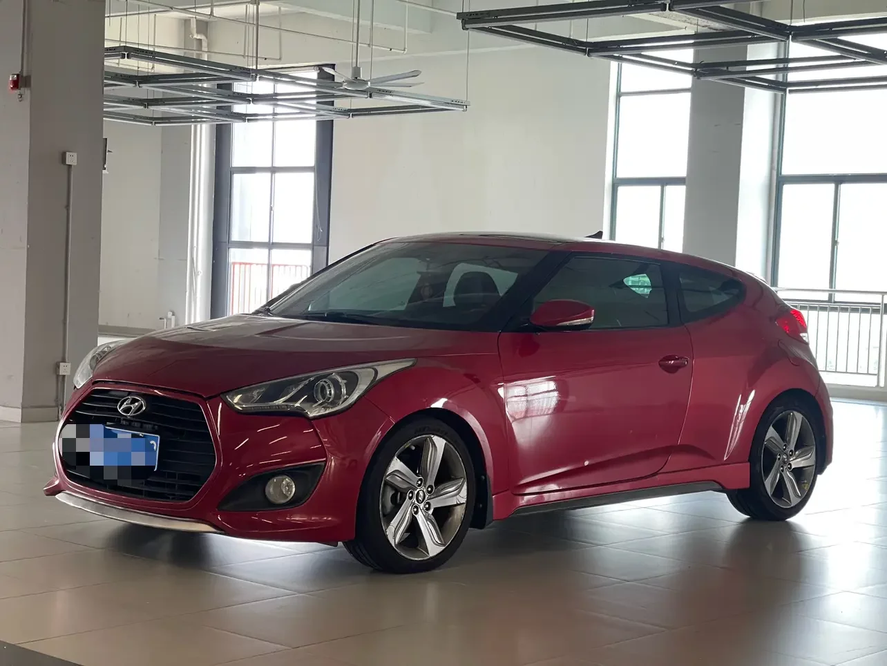 Hyundai Veloster  из Китая