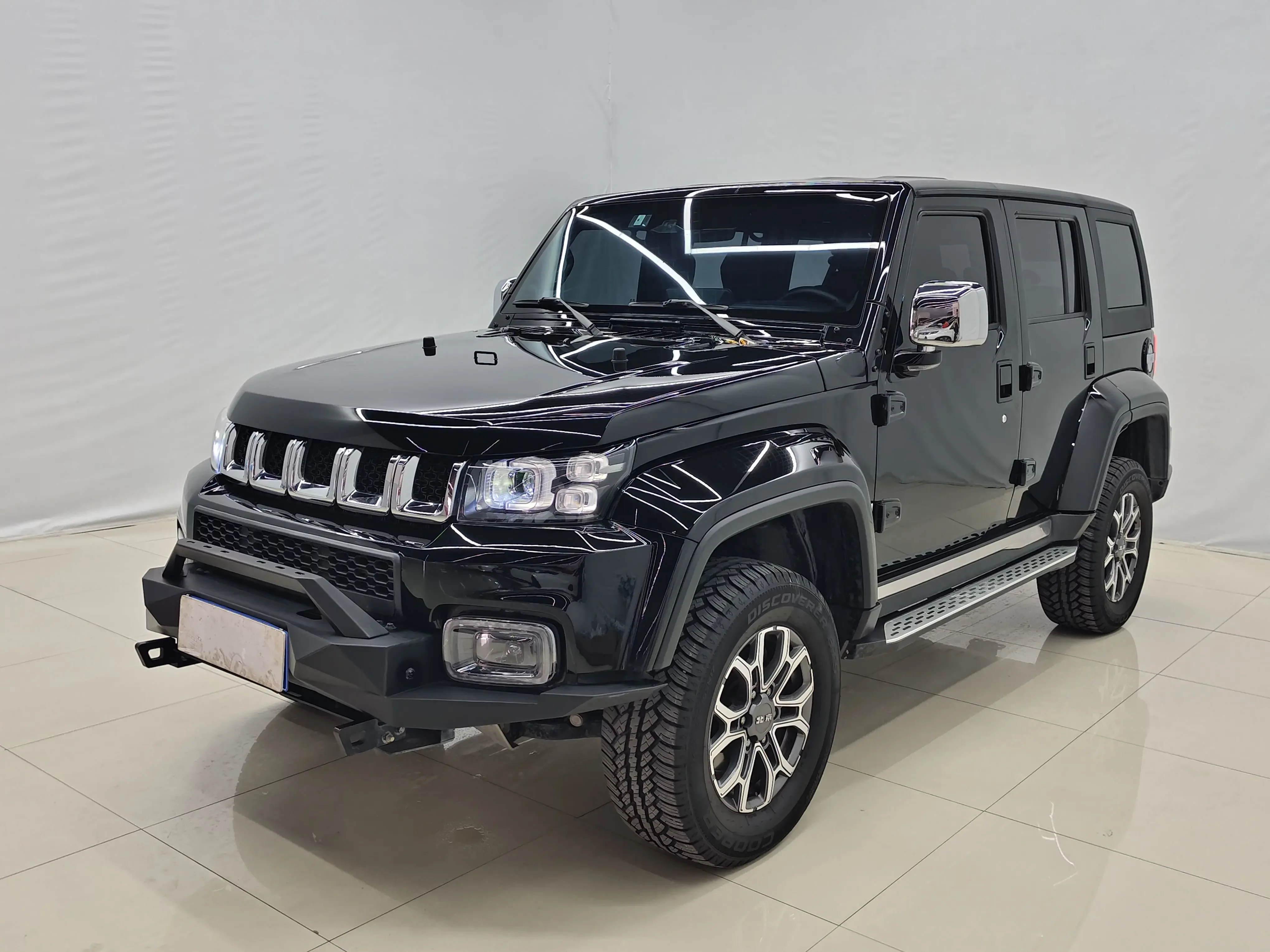 BAIC Beijing Off-road BJ40  из Китая