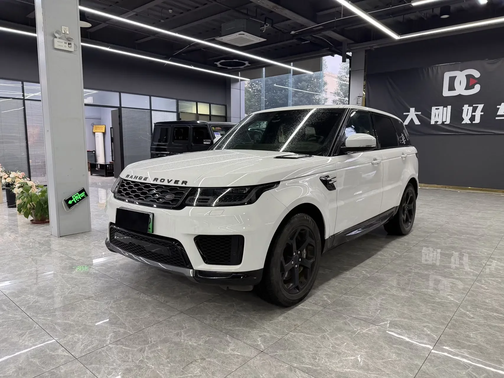 Land Rover Range Rover Sport PHEV  из Китая