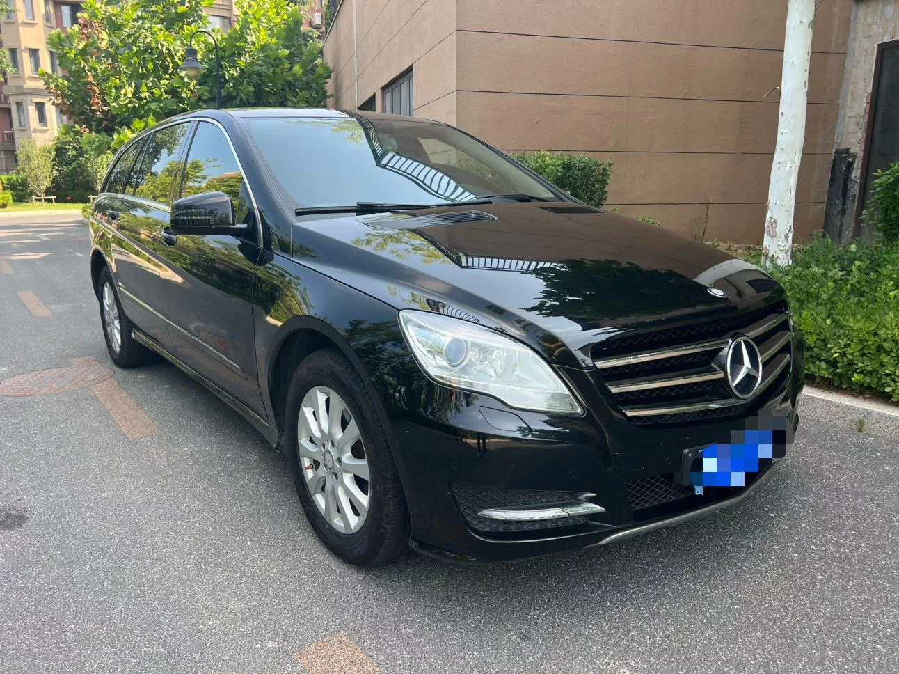 Mercedes-Benz R-Class