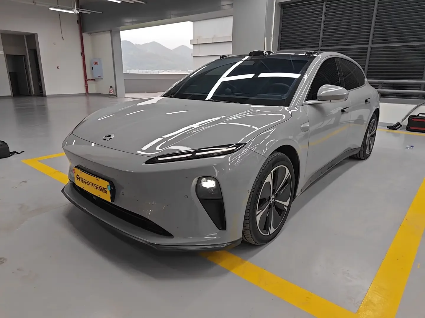 NIO ET5T