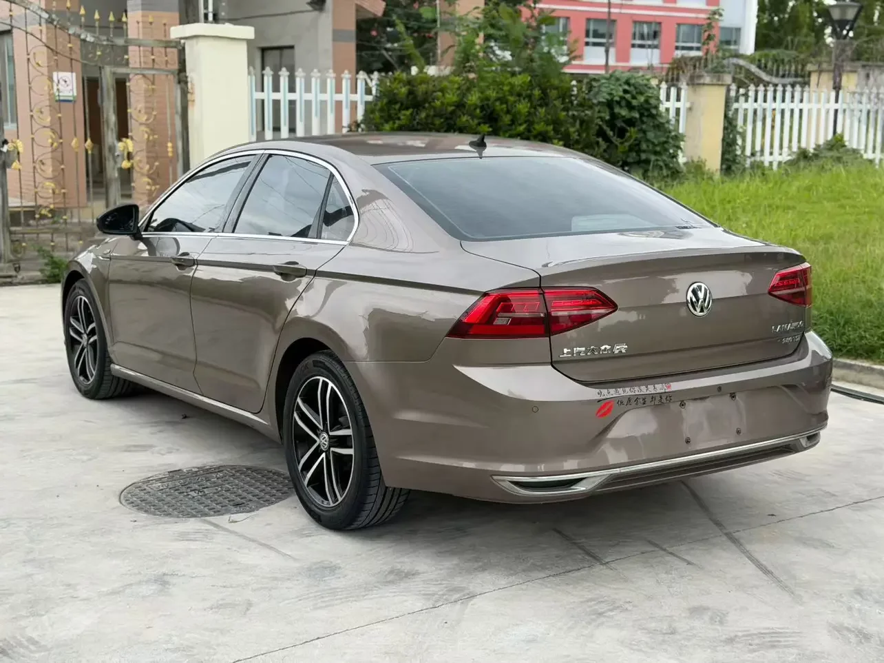 Volkswagen Lamando