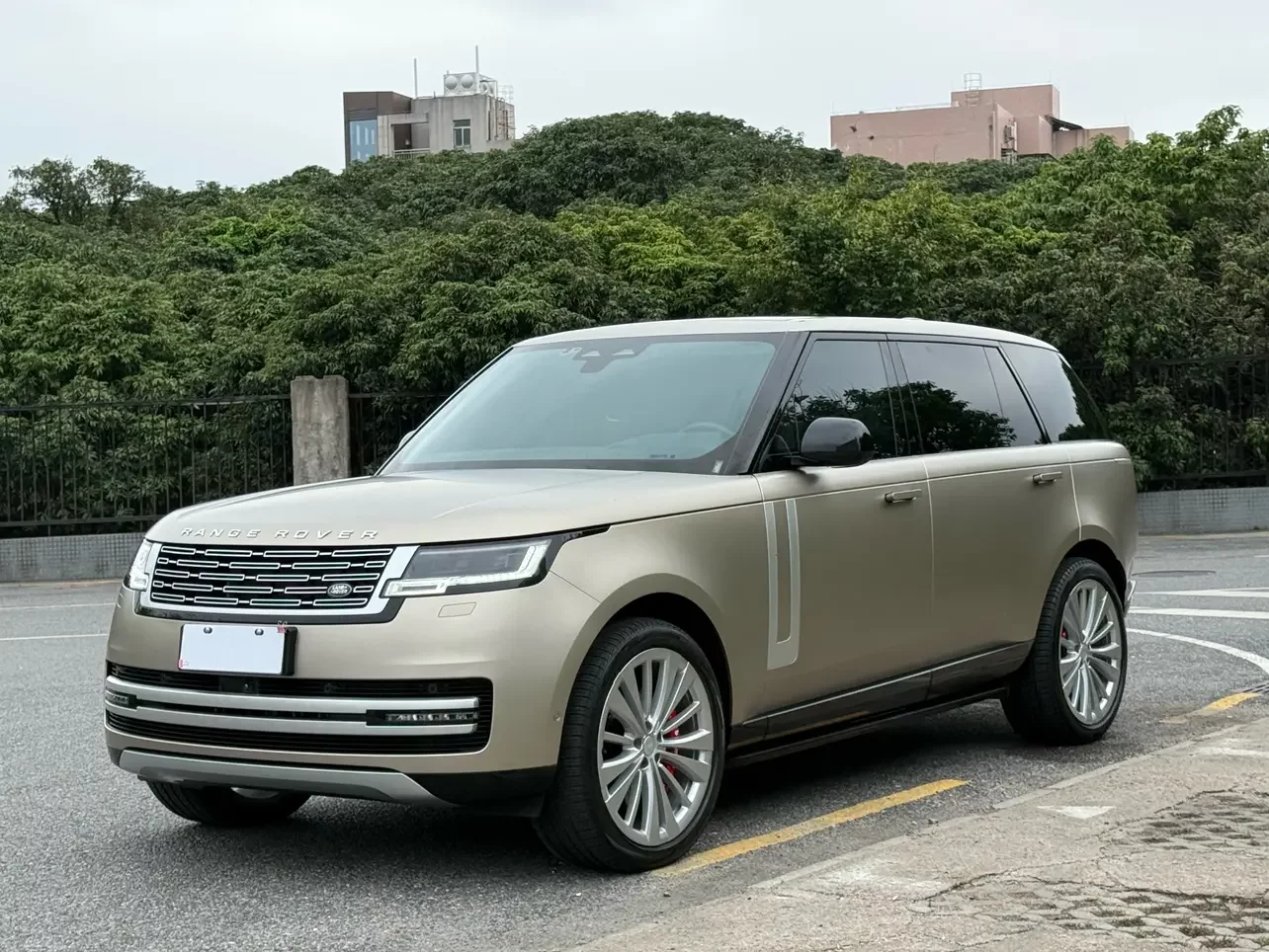 LAND ROVER RANGE ROVER