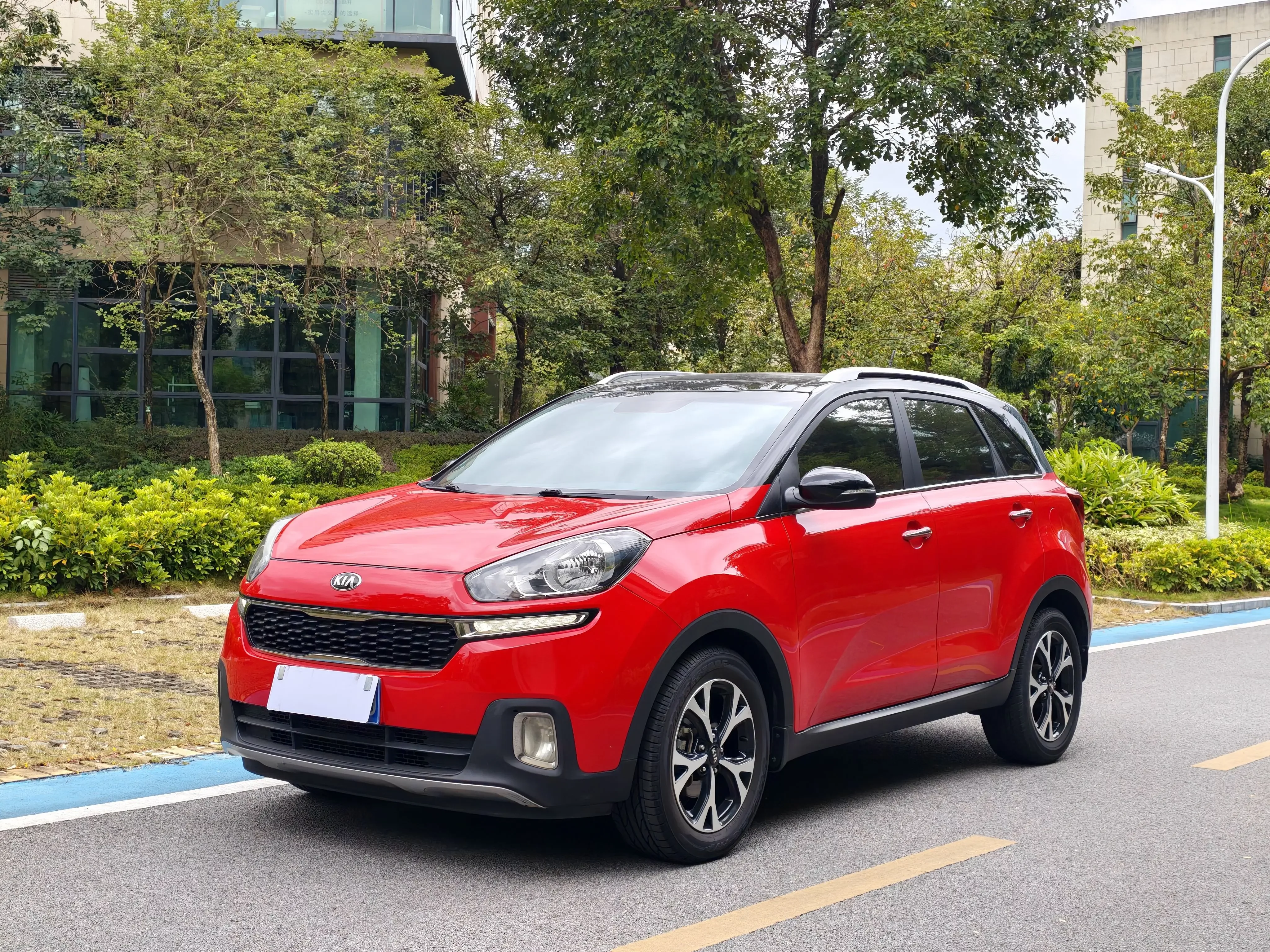 Kia Run proudly  из Китая