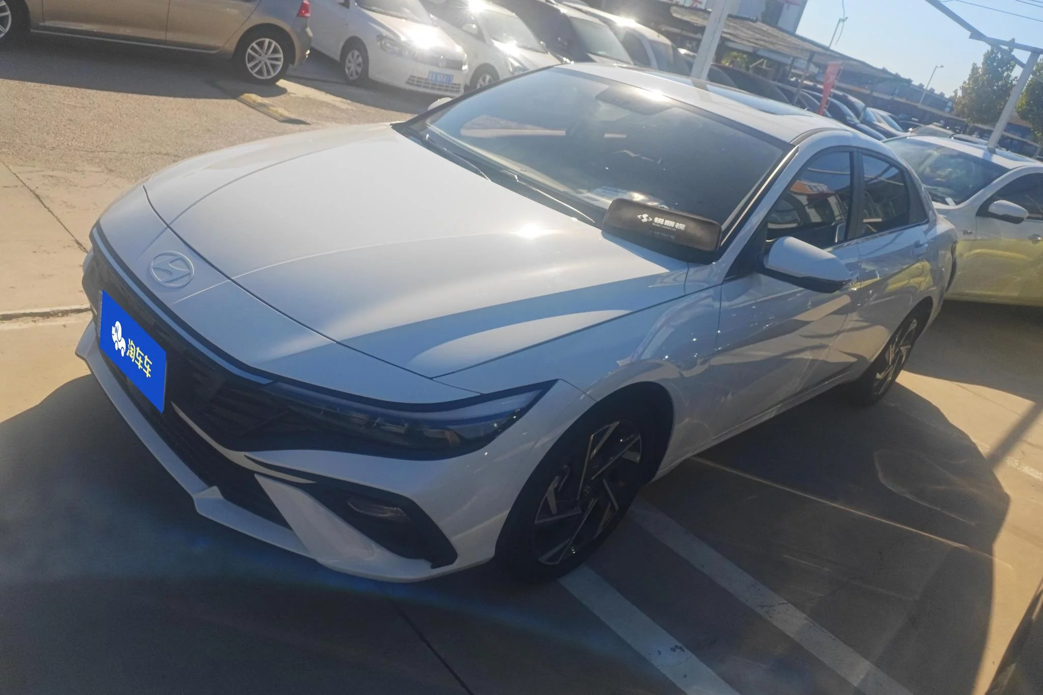 Hyundai Elantra  из Китая