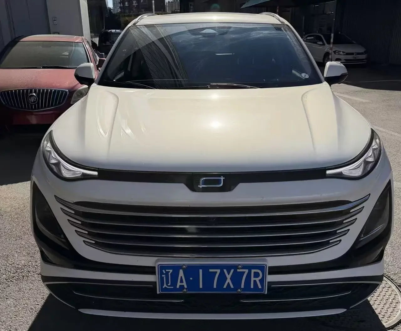 FAW Bestune T90