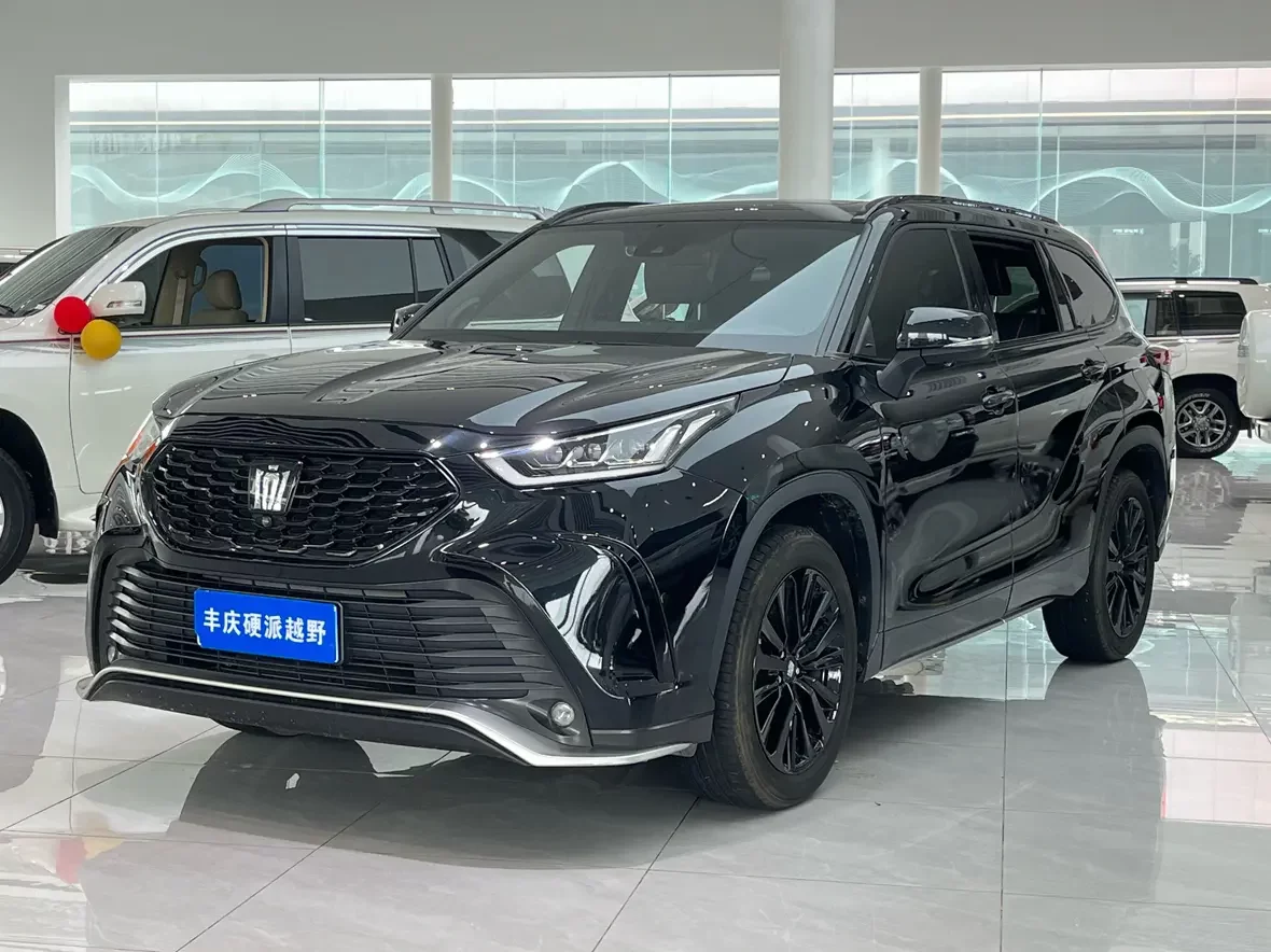 Toyota Crown Kluger