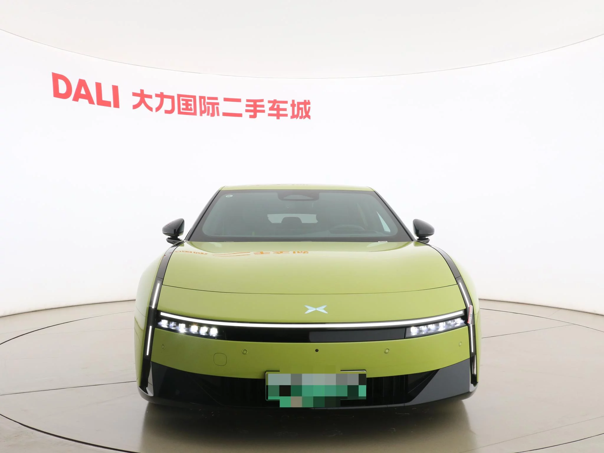 XPeng P7