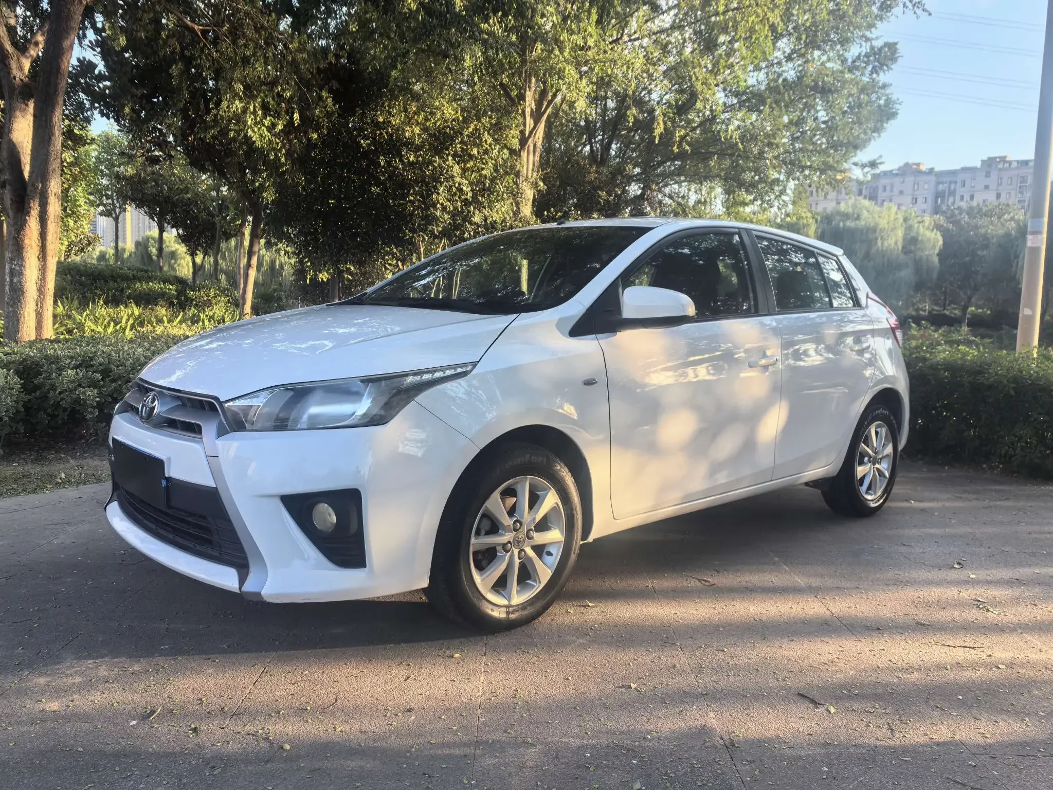 Toyota Yaris L