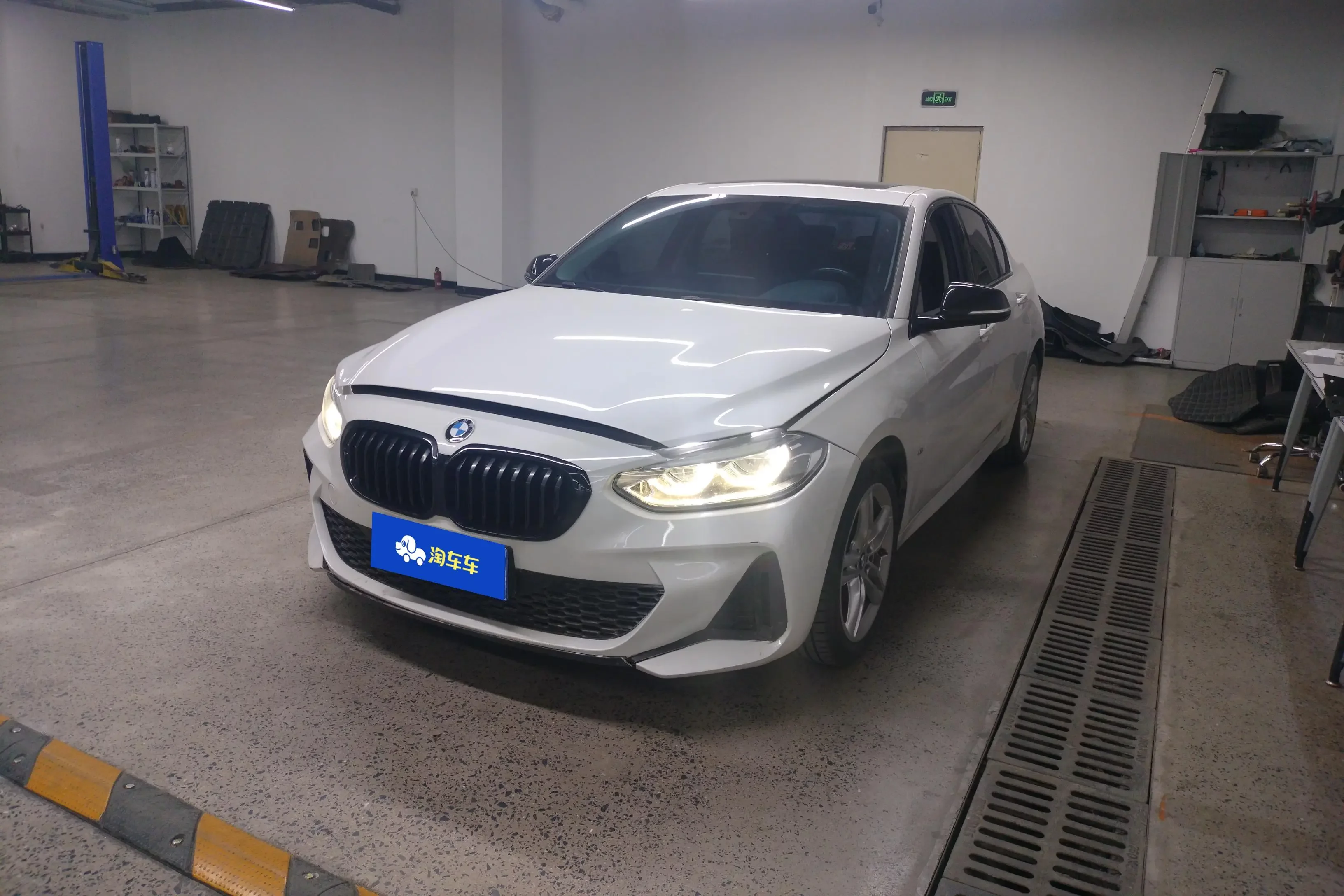 BMW 1 Series  из Китая