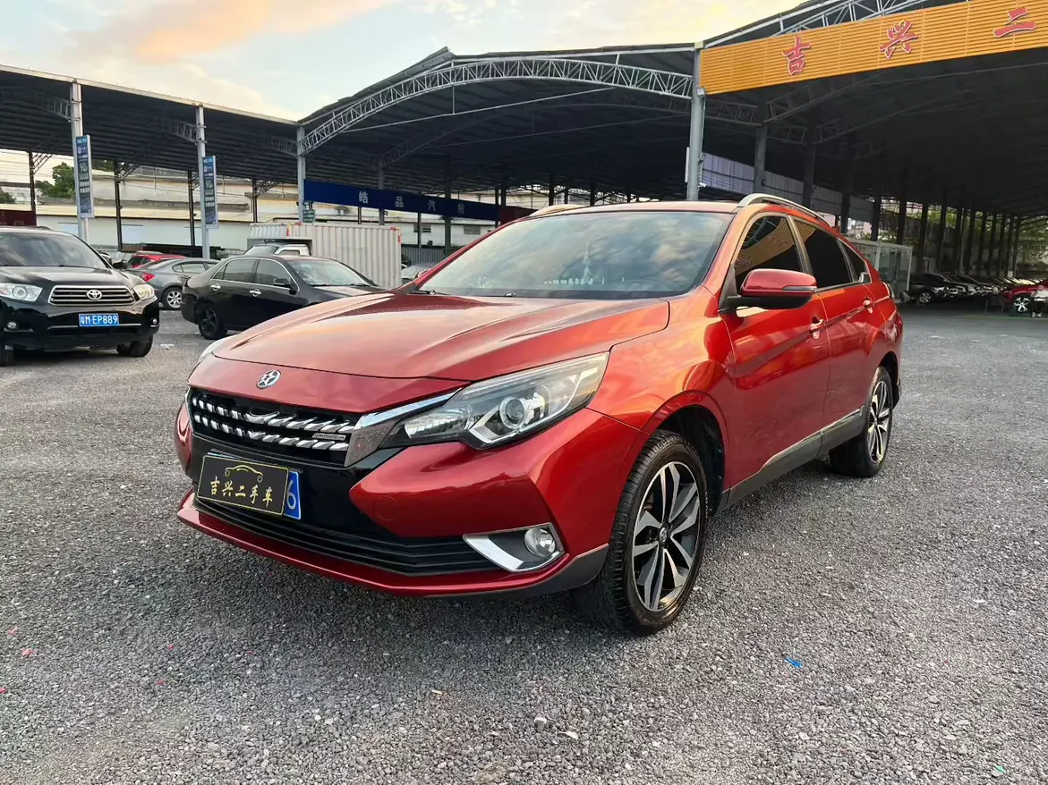 Venucia T90  из Китая