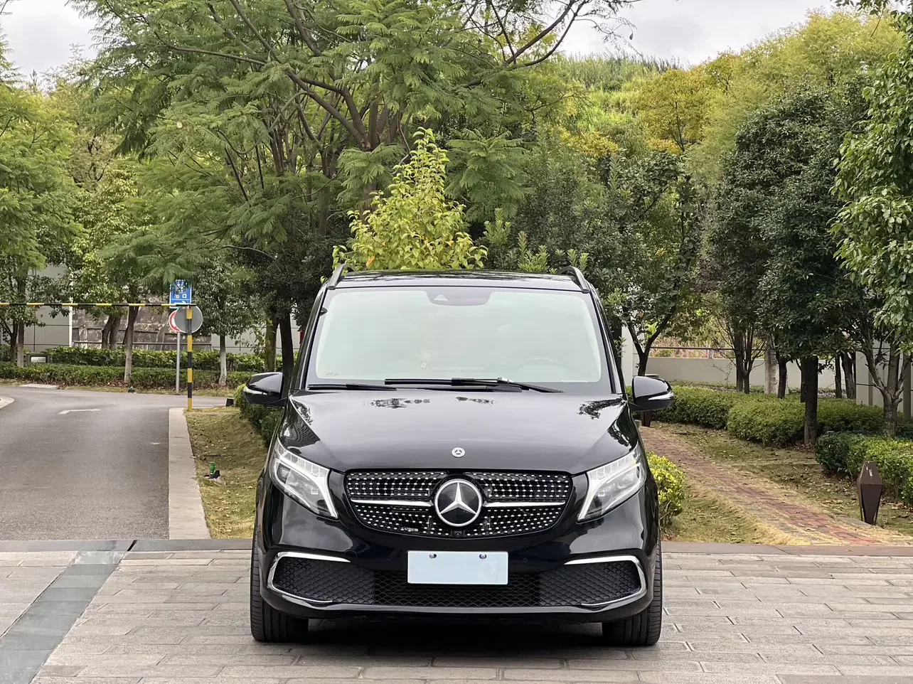 Mercedes-Benz V Class
