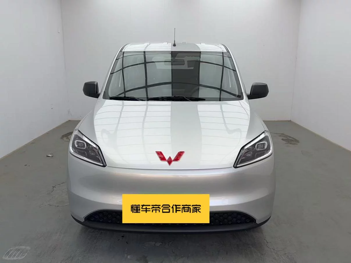Wuling Hongguang pure electric version  из Китая