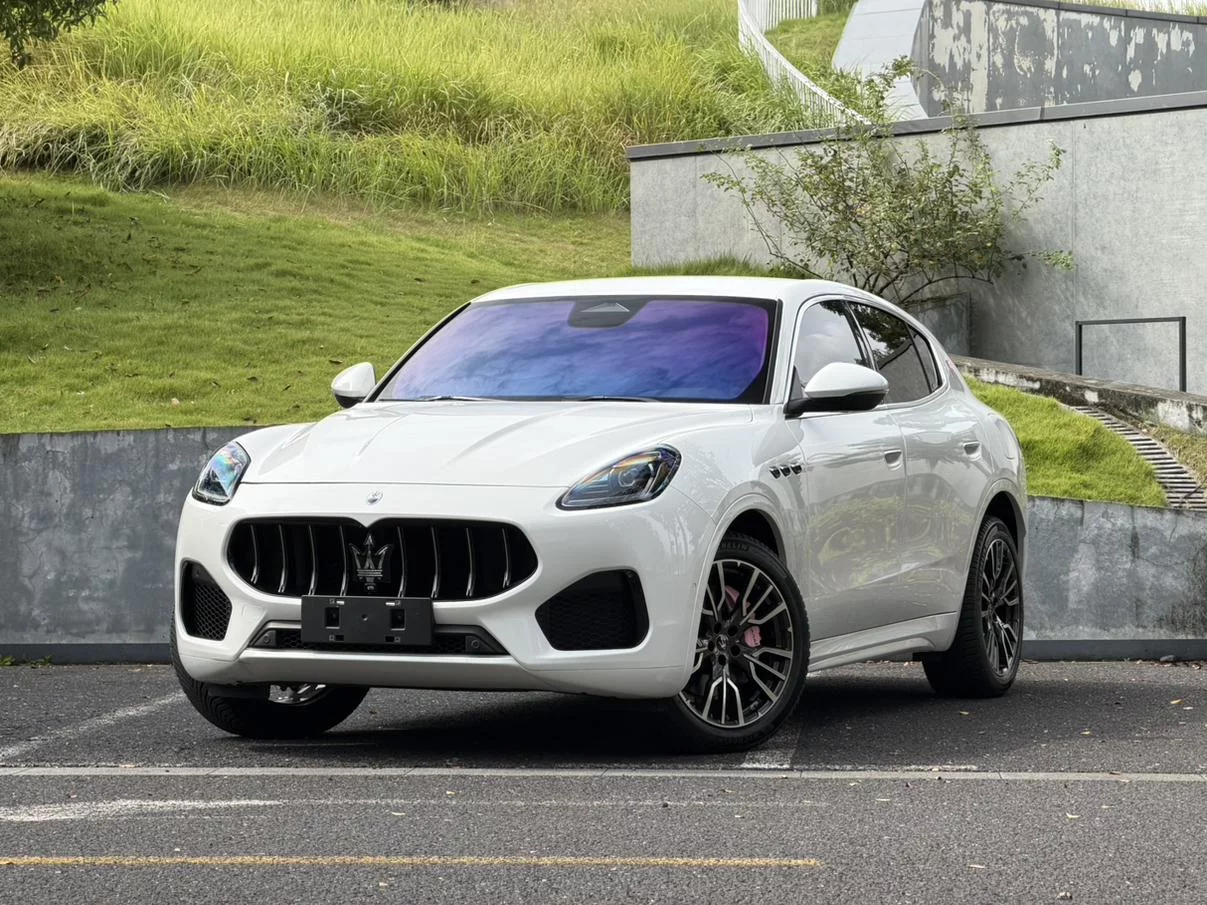 Maserati Grecale  из Китая