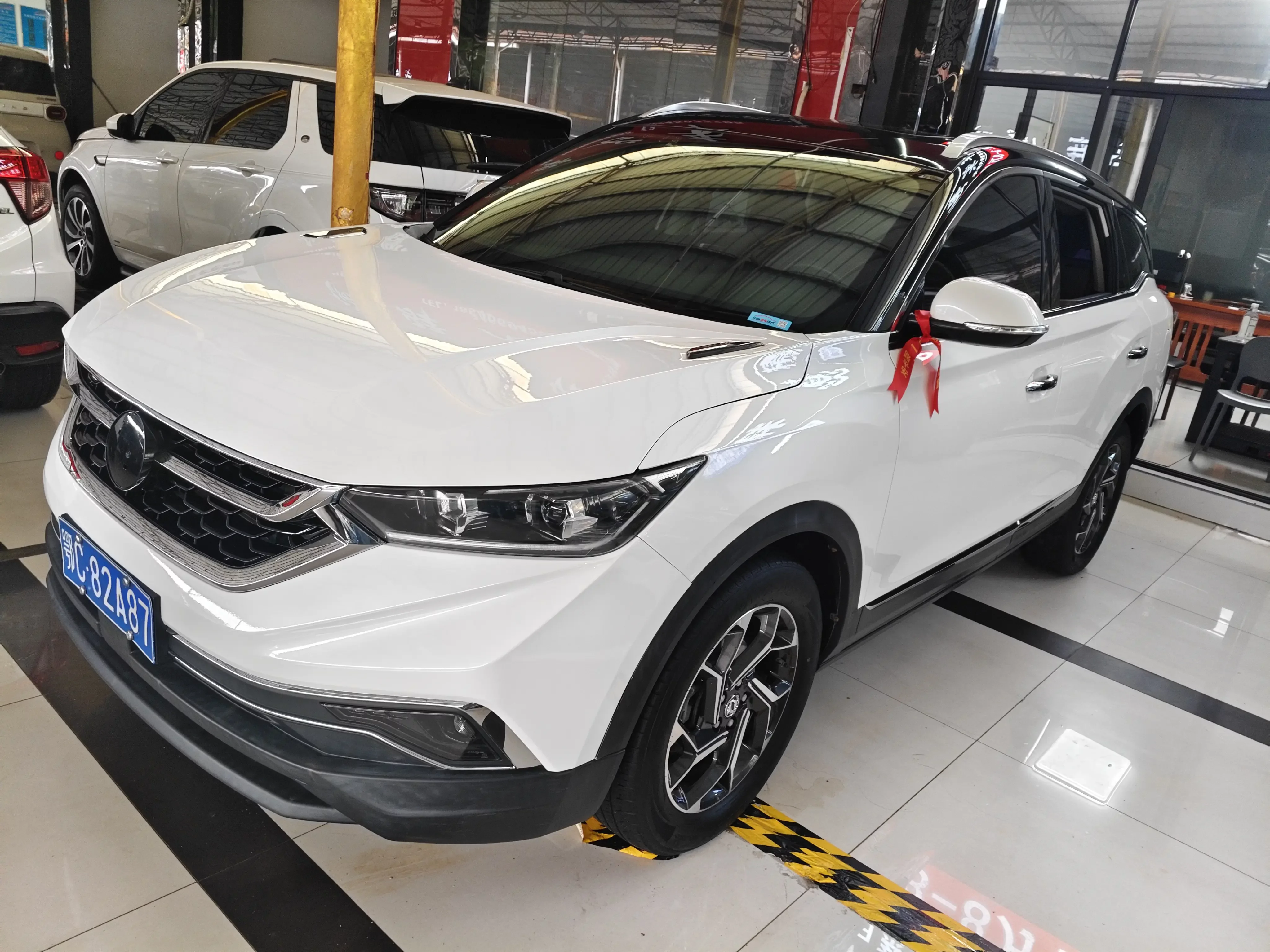 Dongfeng Fengshen AX7