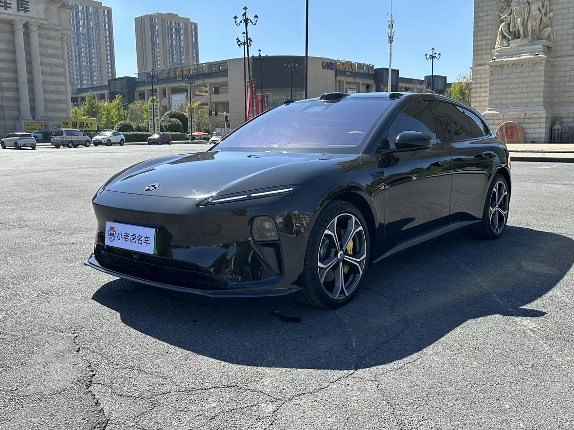 NIO ET5T