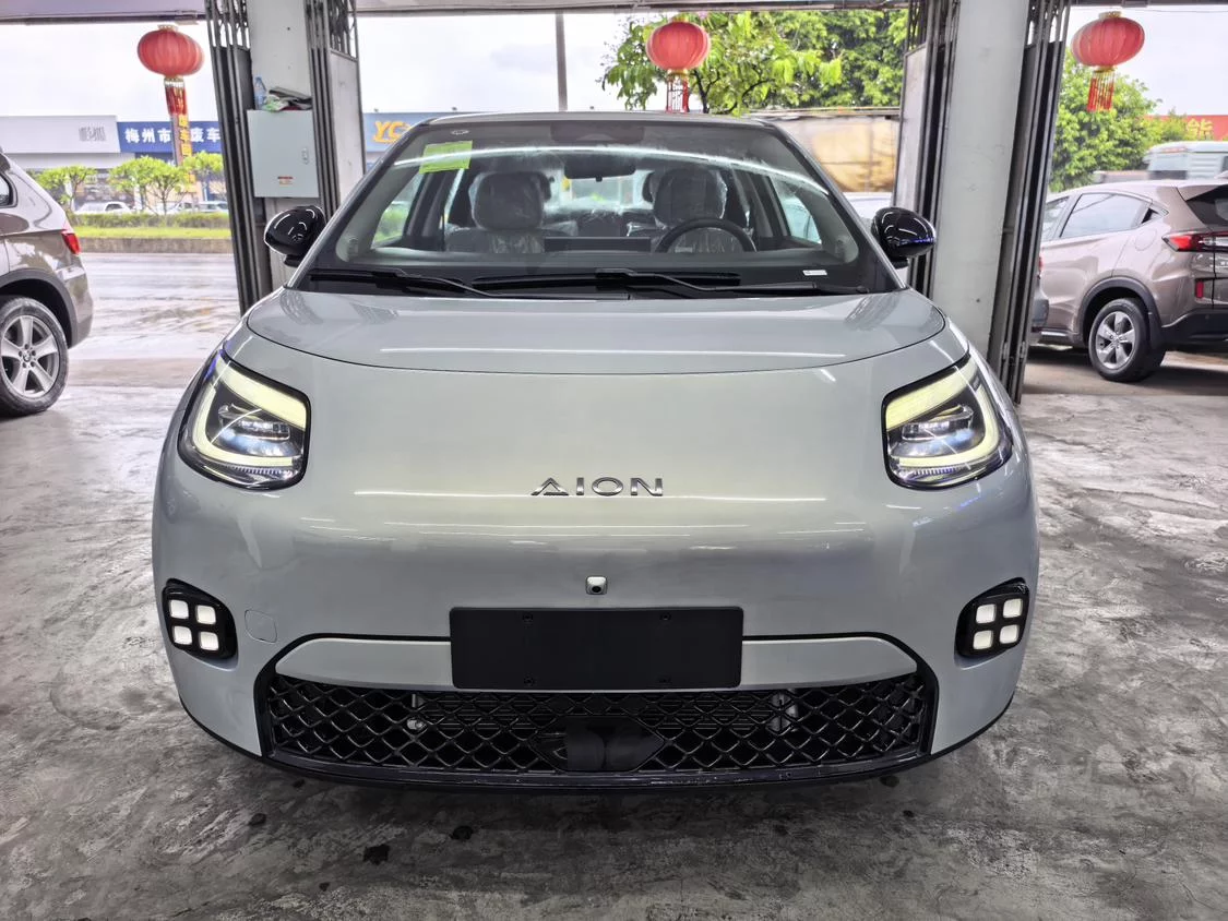 GAC AION UT  из Китая