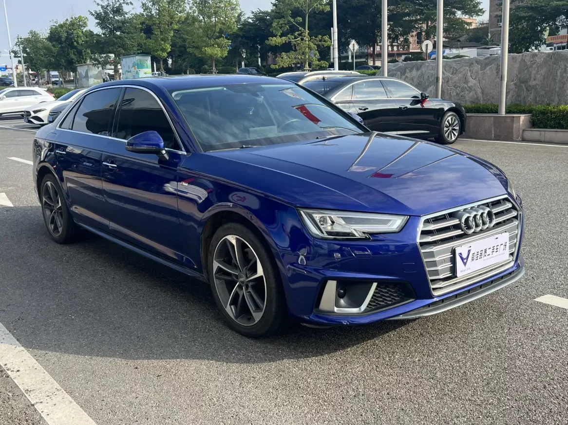 Audi A4L