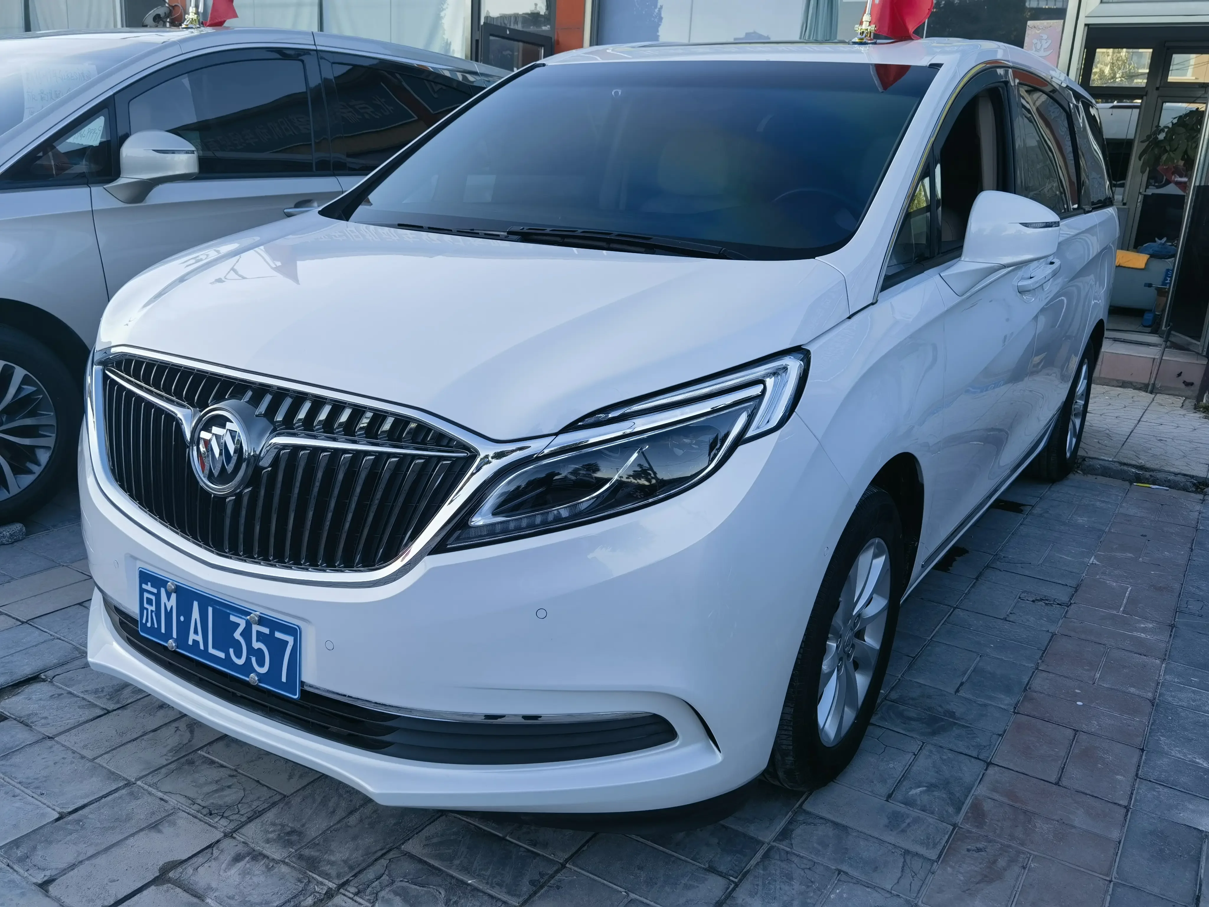 Buick GL8