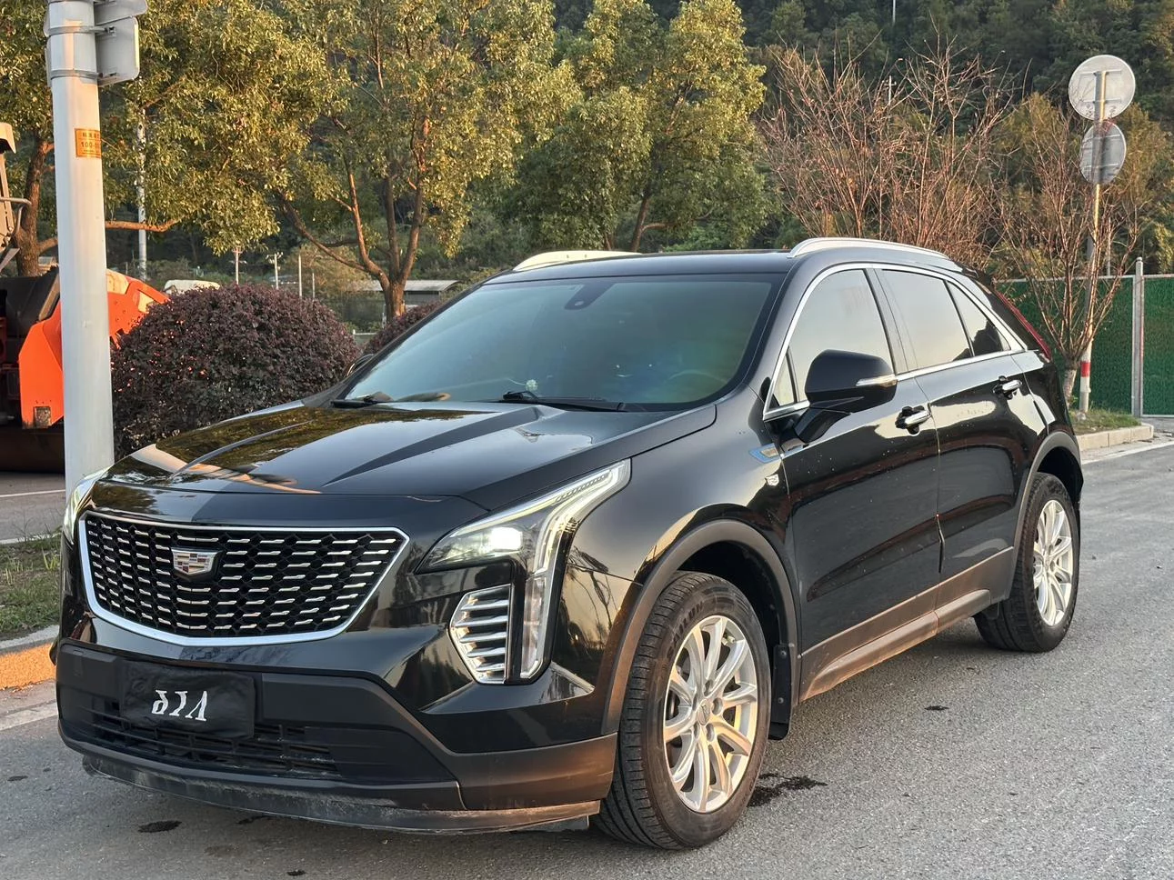 Cadillac XT4  из Китая