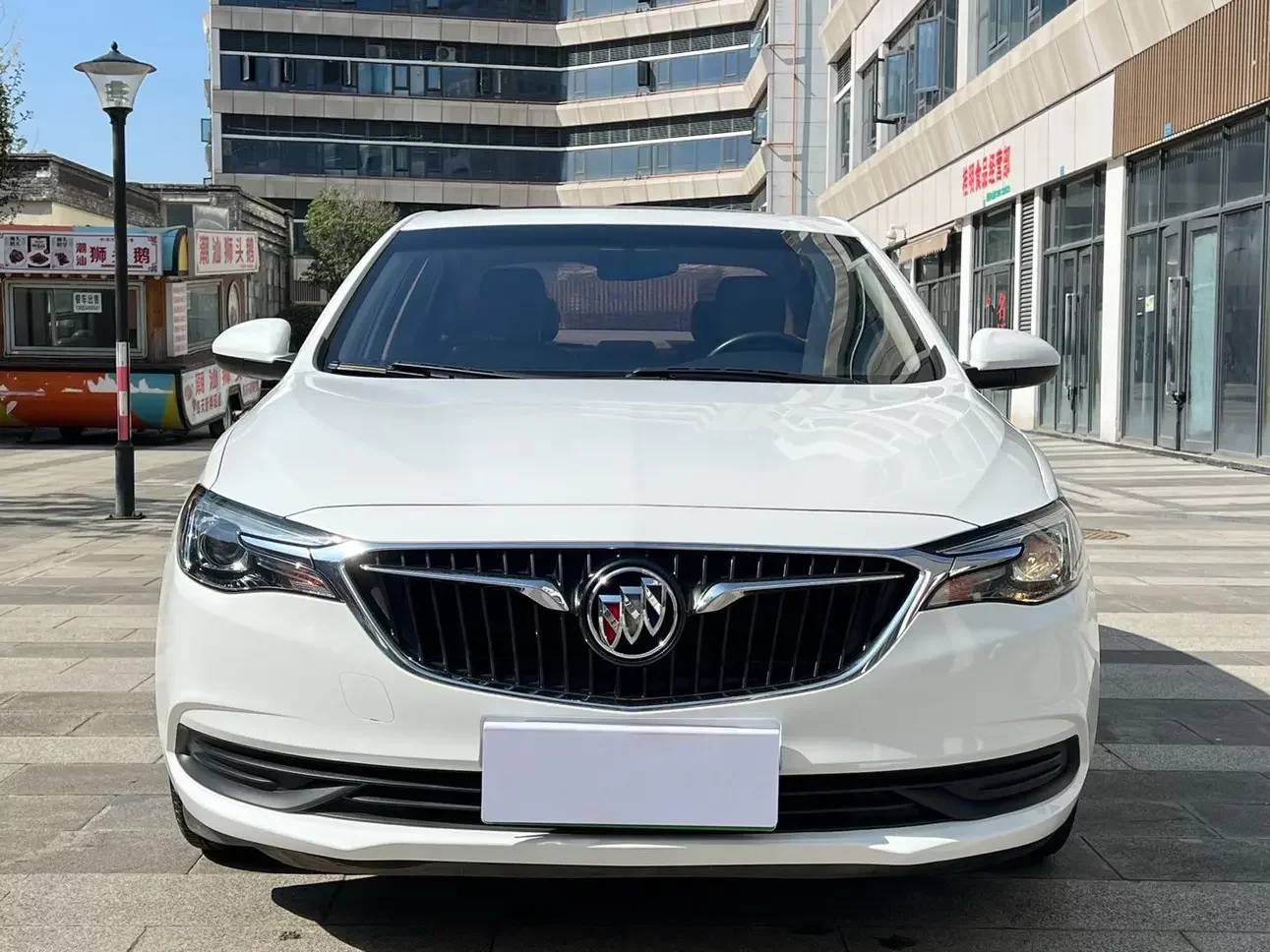 Buick Yinglang  из Китая