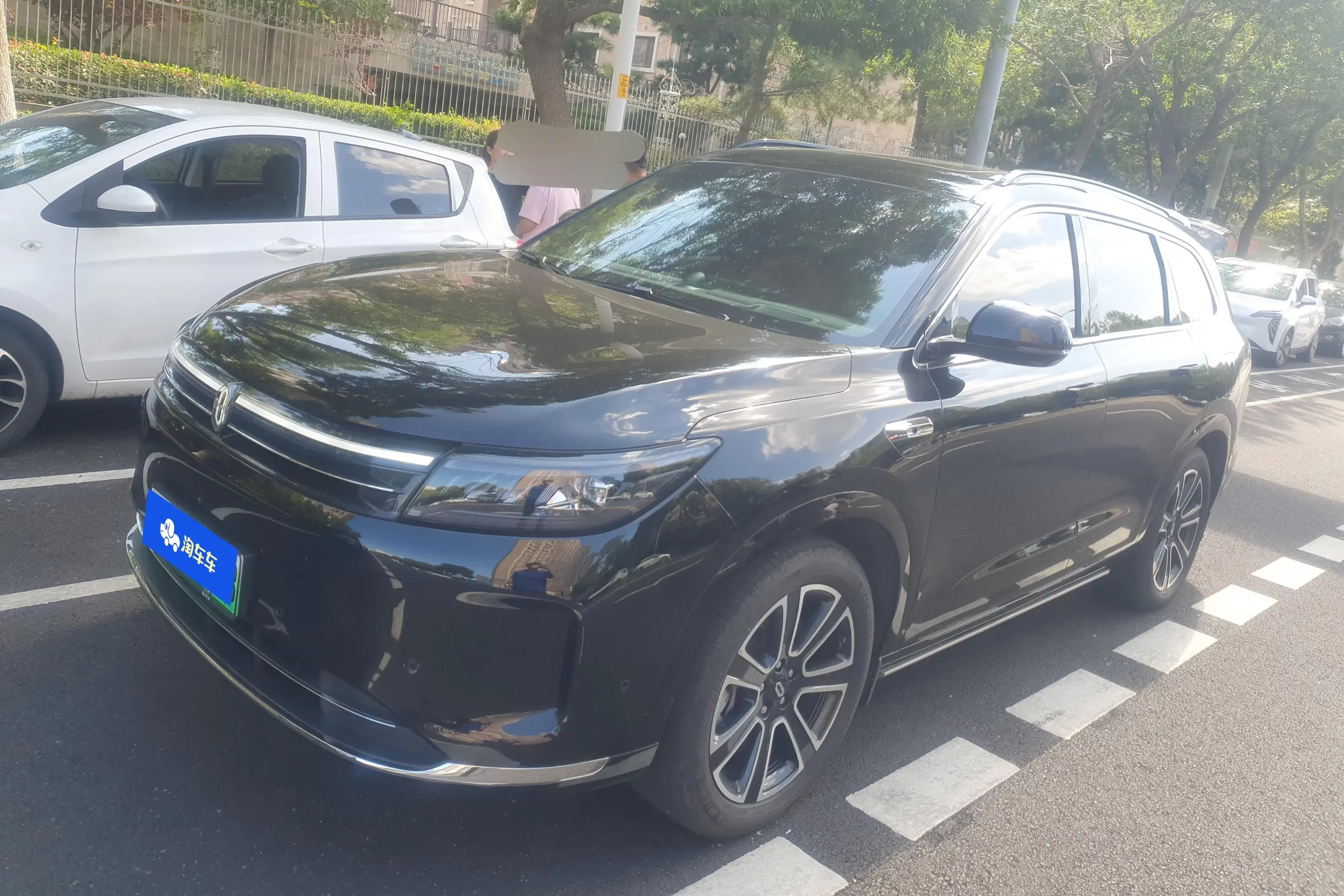 AITO M7