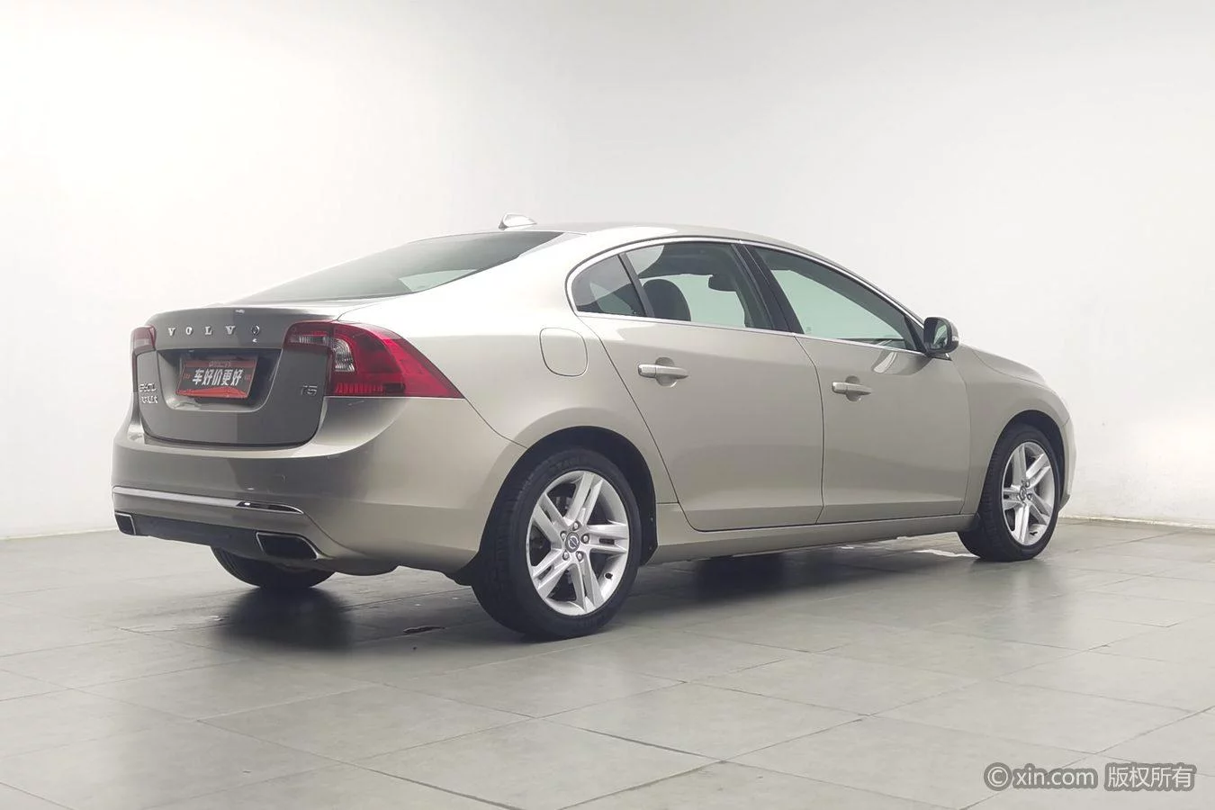 Volvo S60  из Китая
