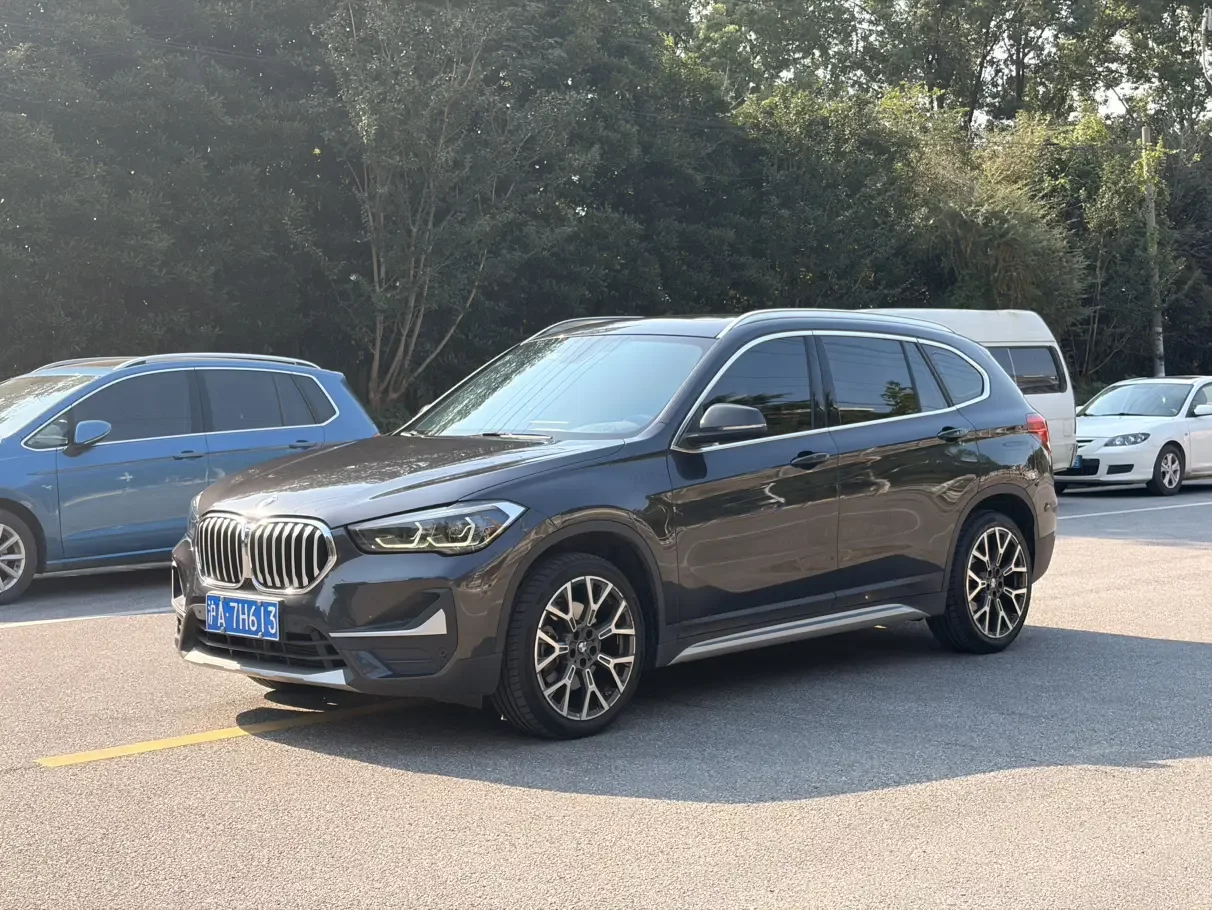 BMW X1  из Китая