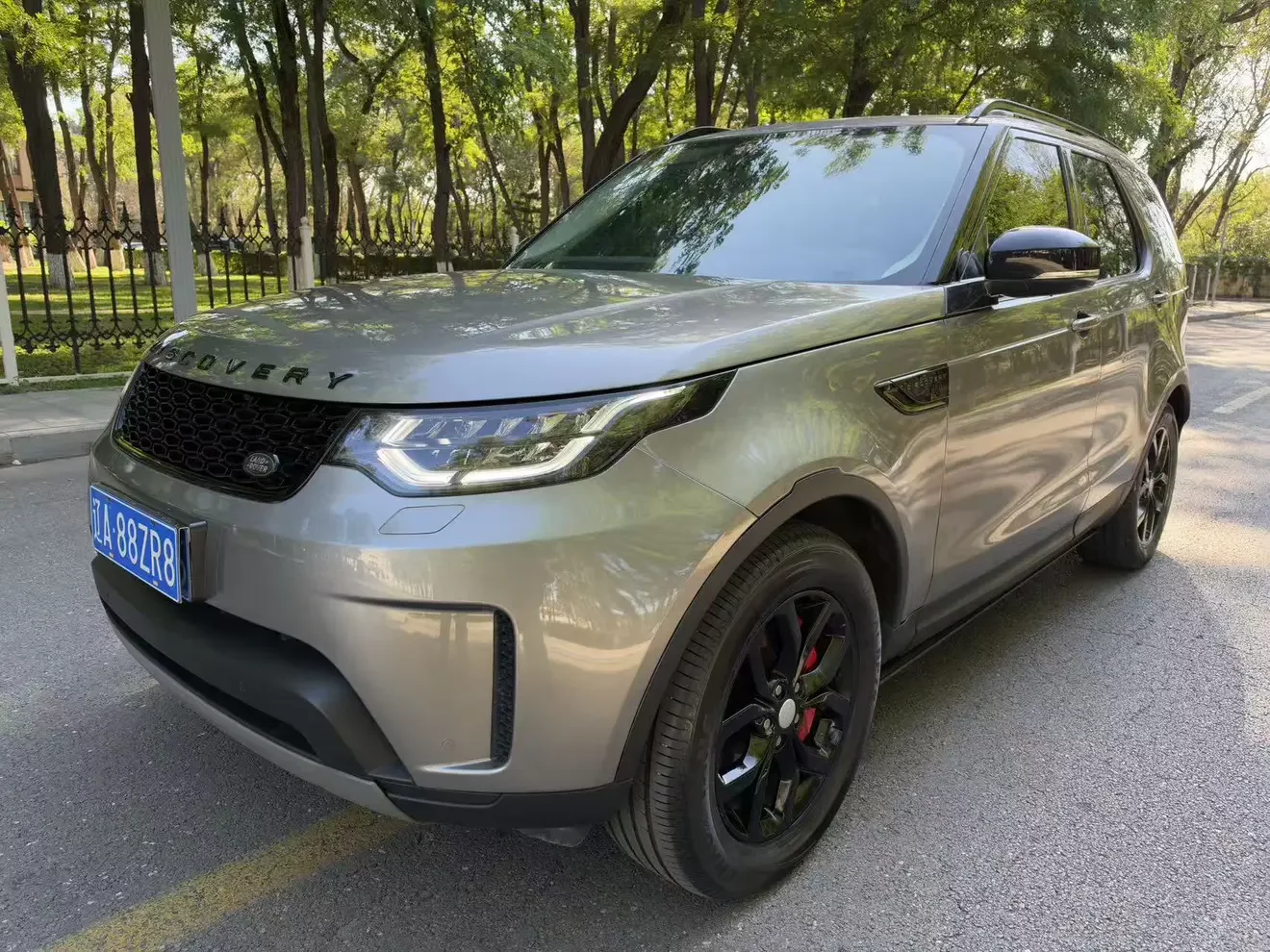 Land Rover Discovery  из Китая
