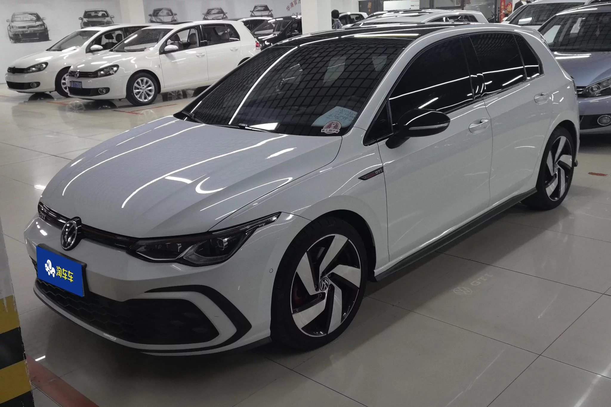 Volkswagen Golf GTI  из Китая