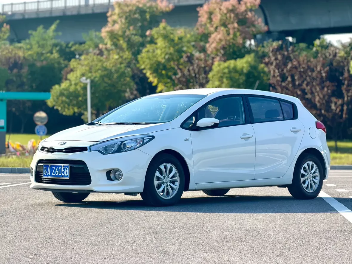 Kia K3S  из Китая