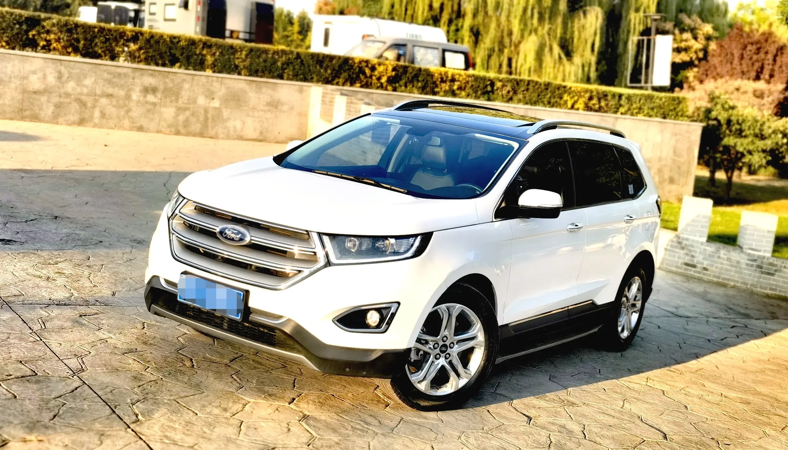 Ford Edge