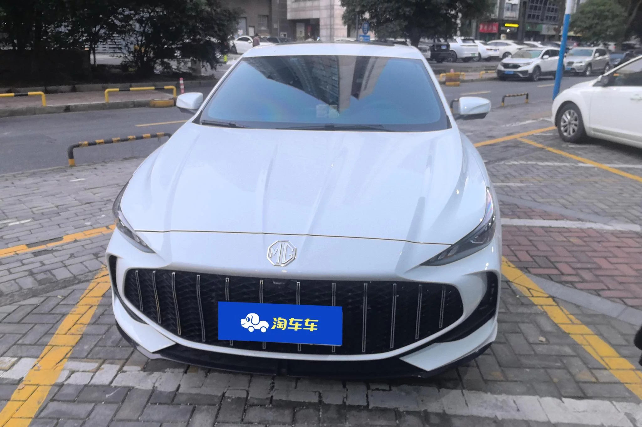 MG 5