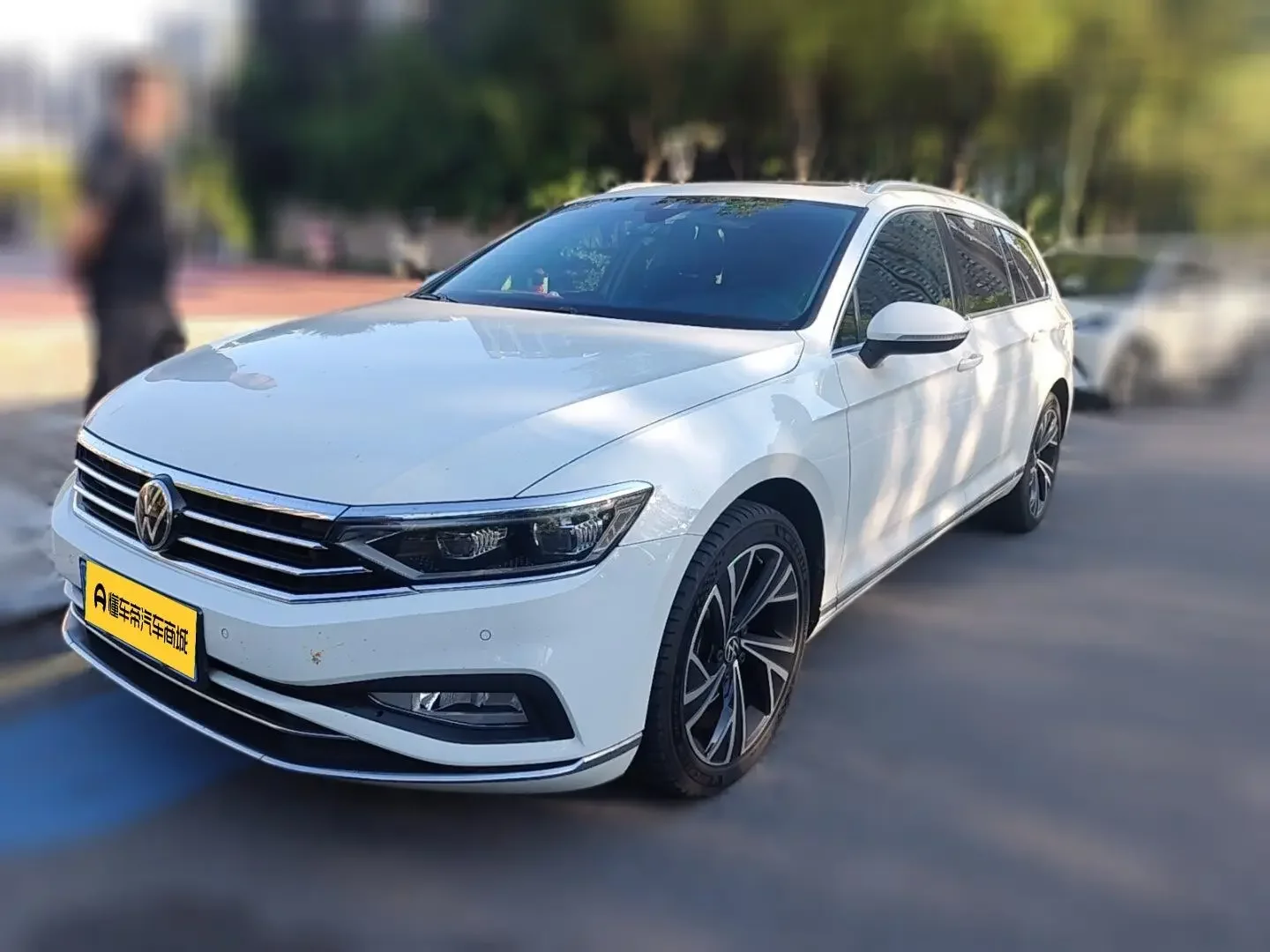 Volkswagen Wei Lan  из Китая