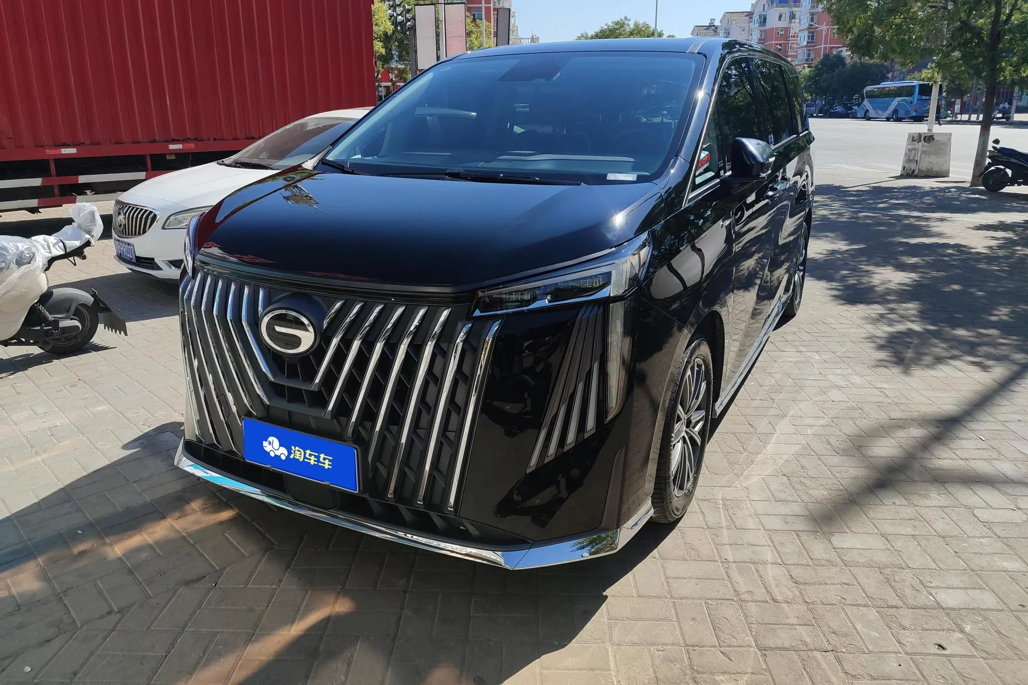 GAC Trumpchi M8