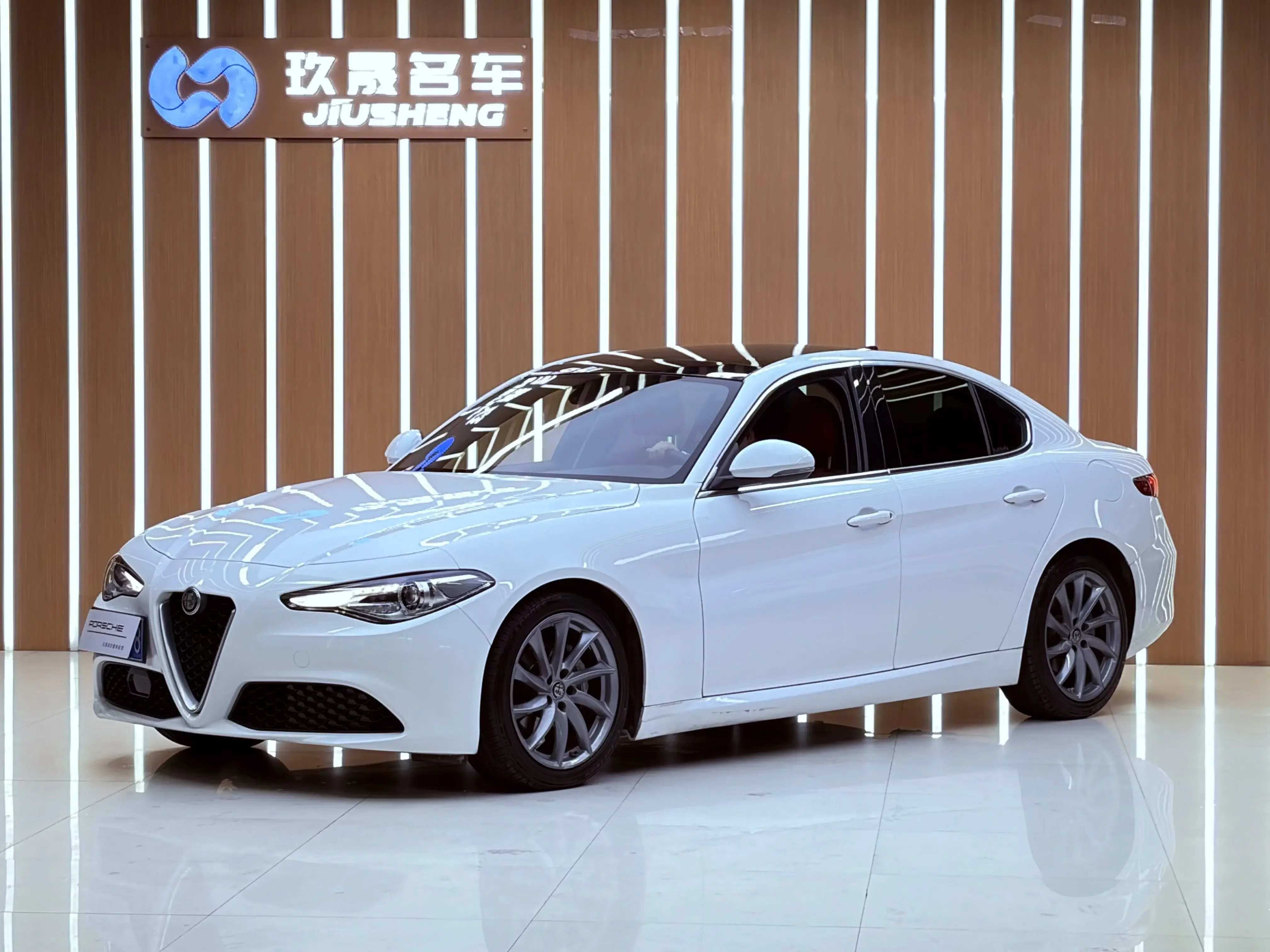 Alfa Romeo Giulia Juliet  из Китая