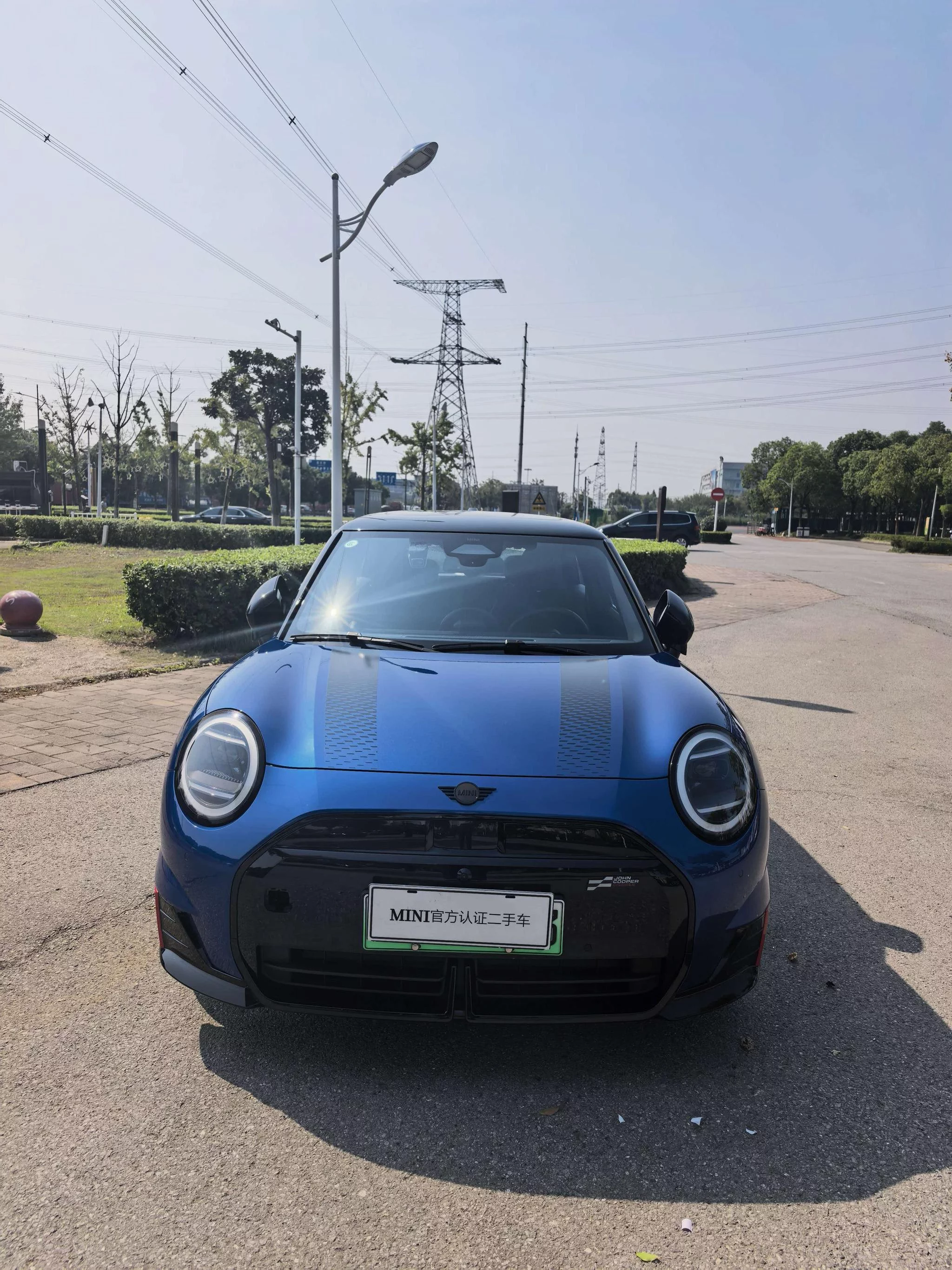 MINI Electric MINI JCW  из Китая