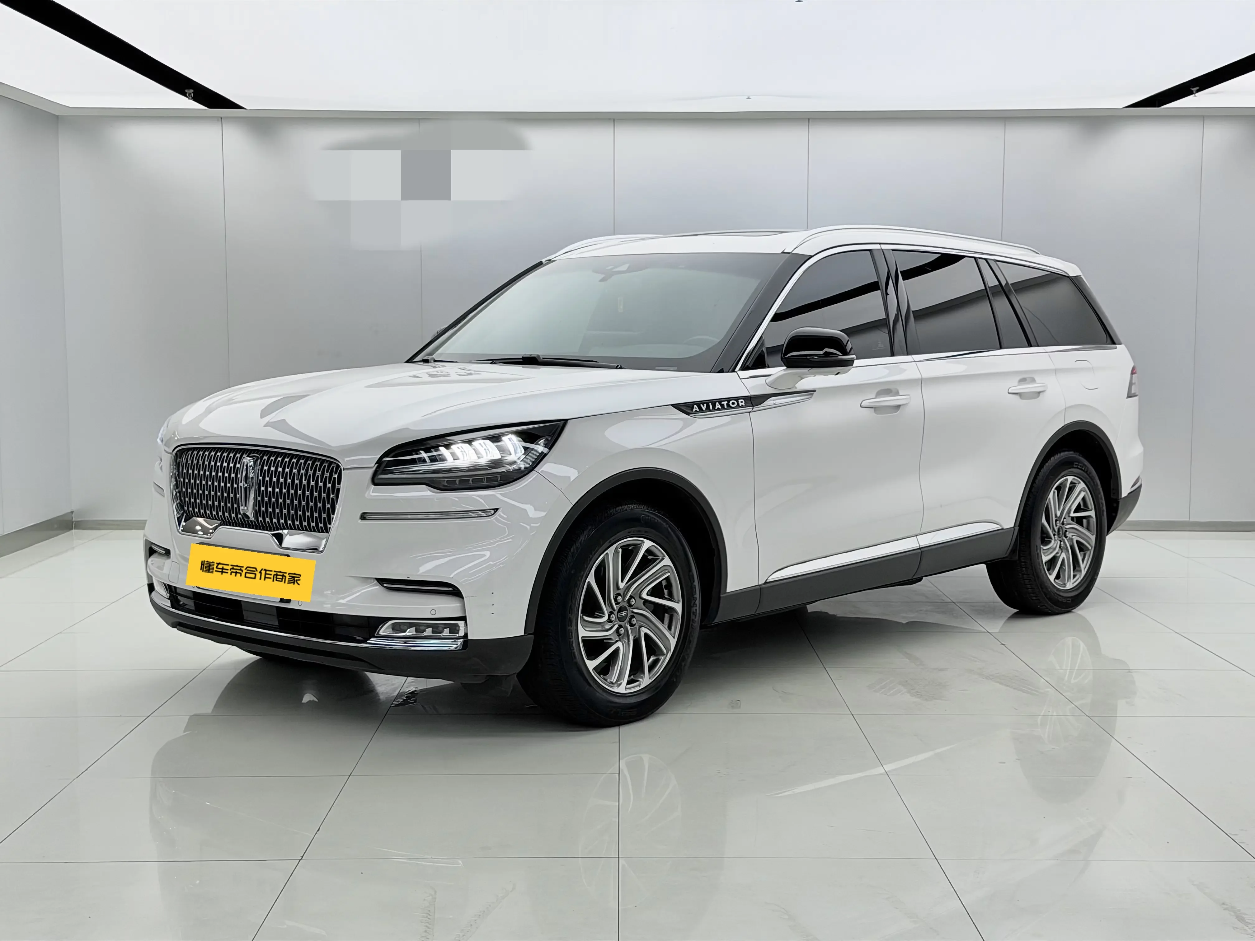 Lincoln Aviator  из Китая