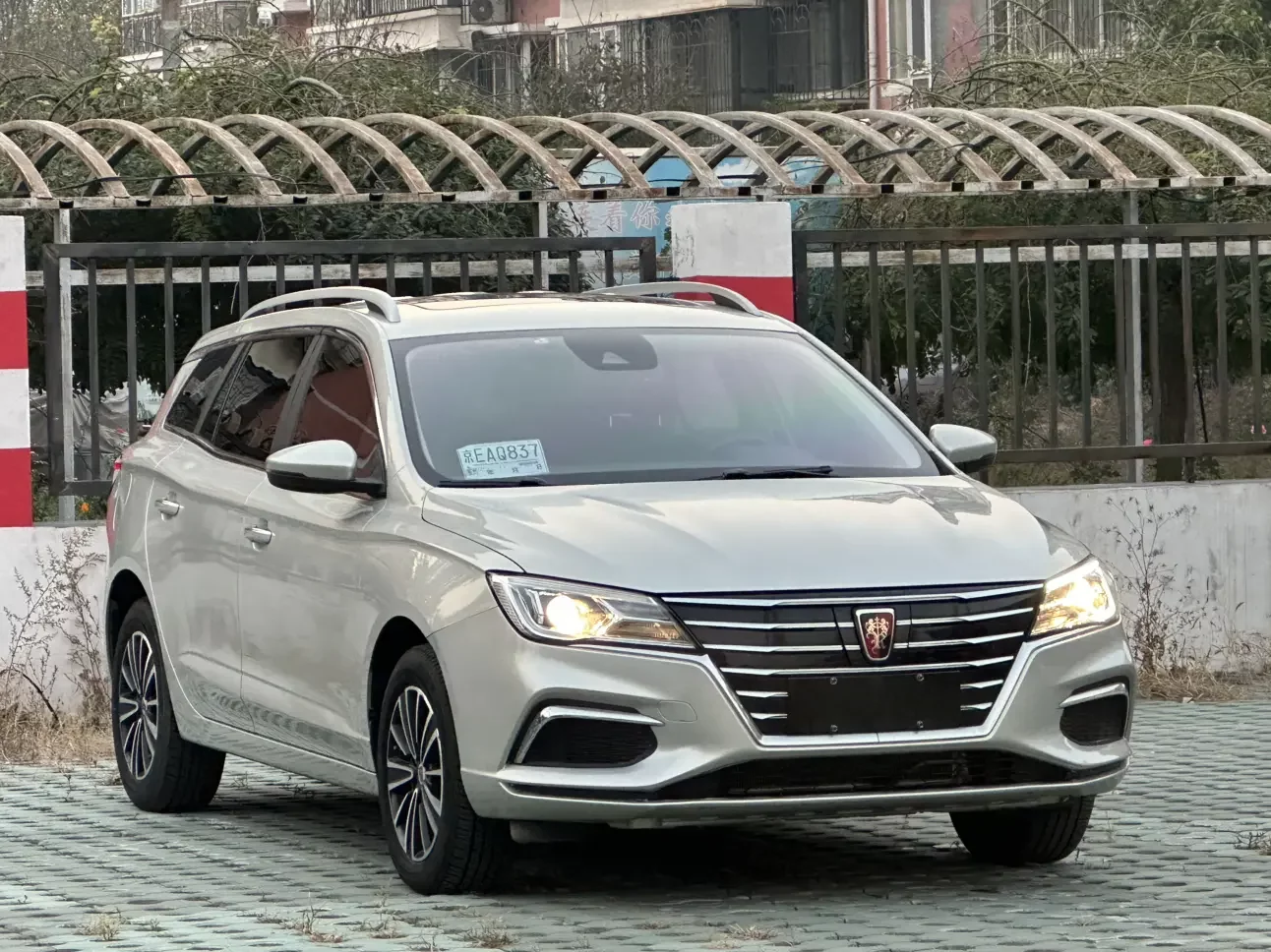 Roewe Ei5
