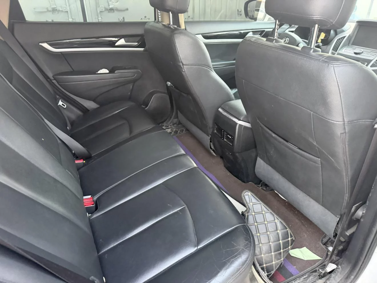 Dongfeng Fengshen AX7  из Китая