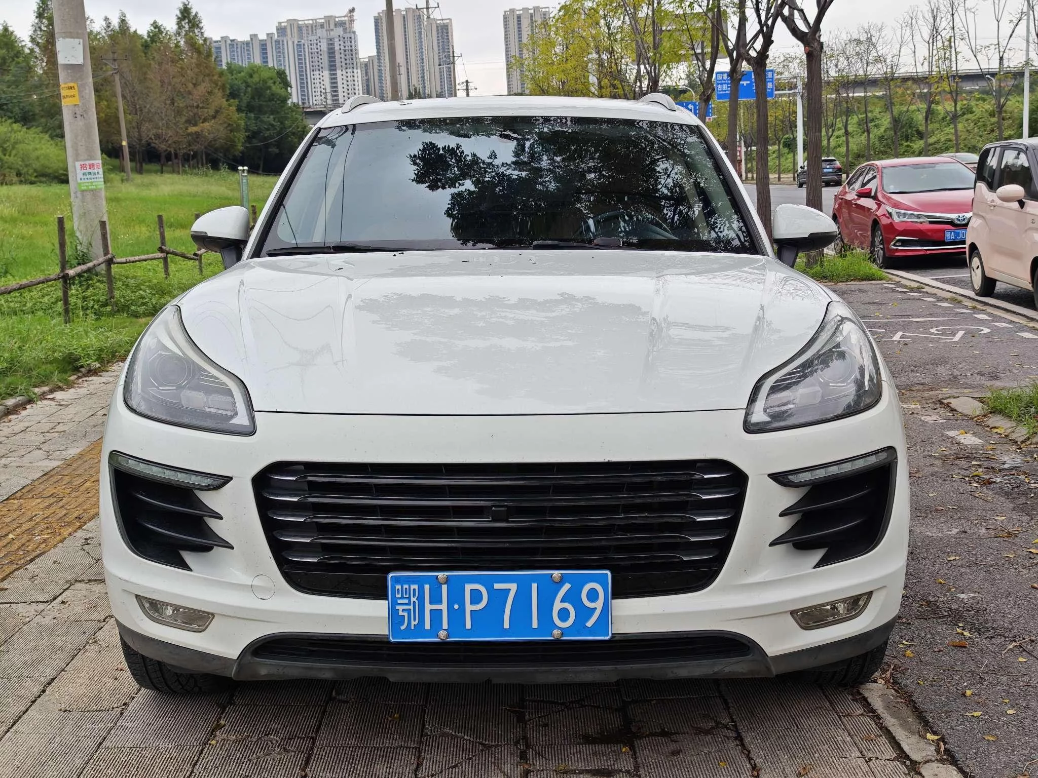 Zotye SR9  из Китая
