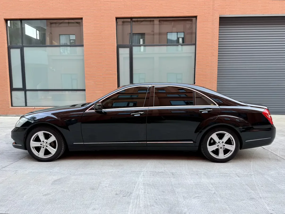 Mercedes-Benz S Class  из Китая