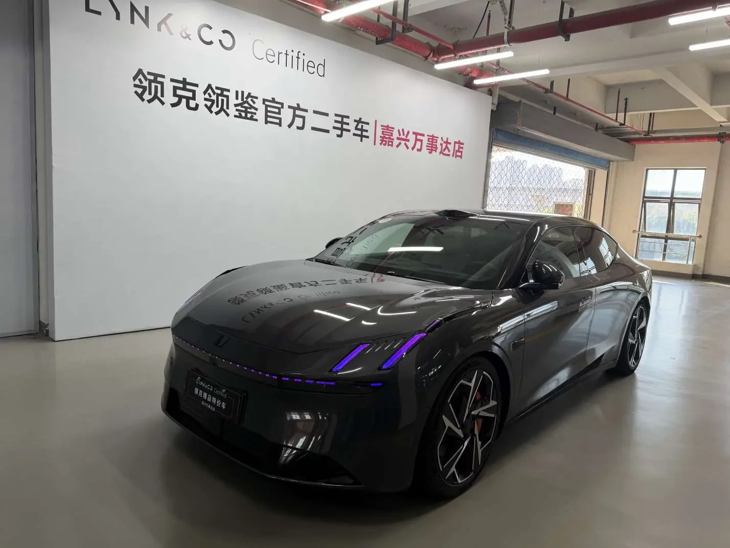 Lynk & Co Z10