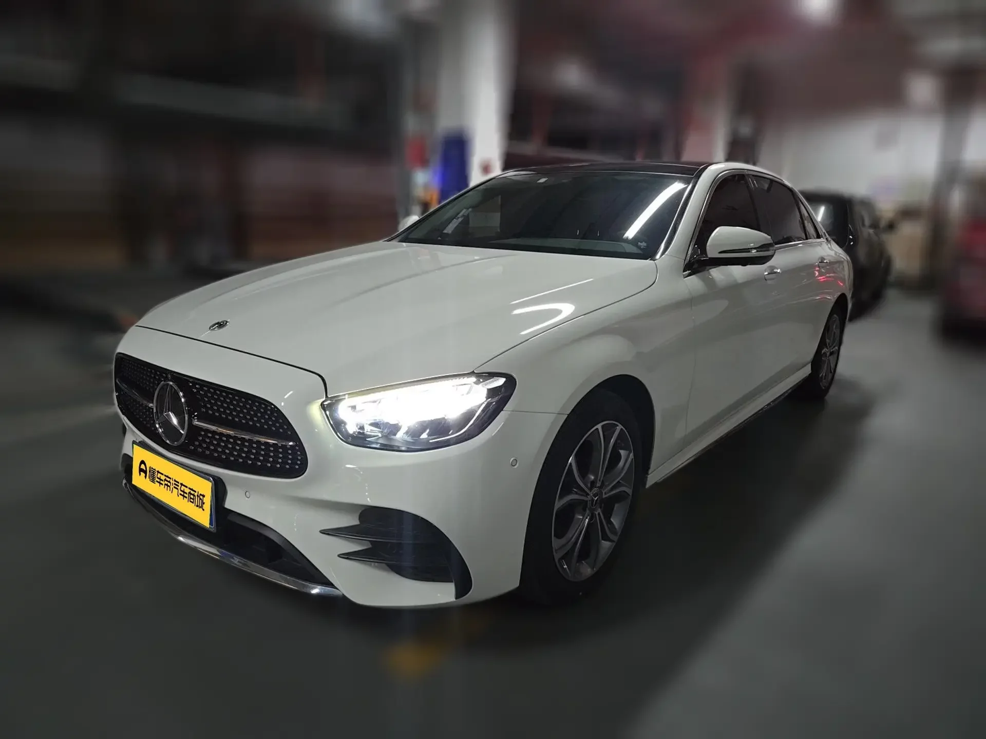 MERCEDES-BENZ E-CLASS