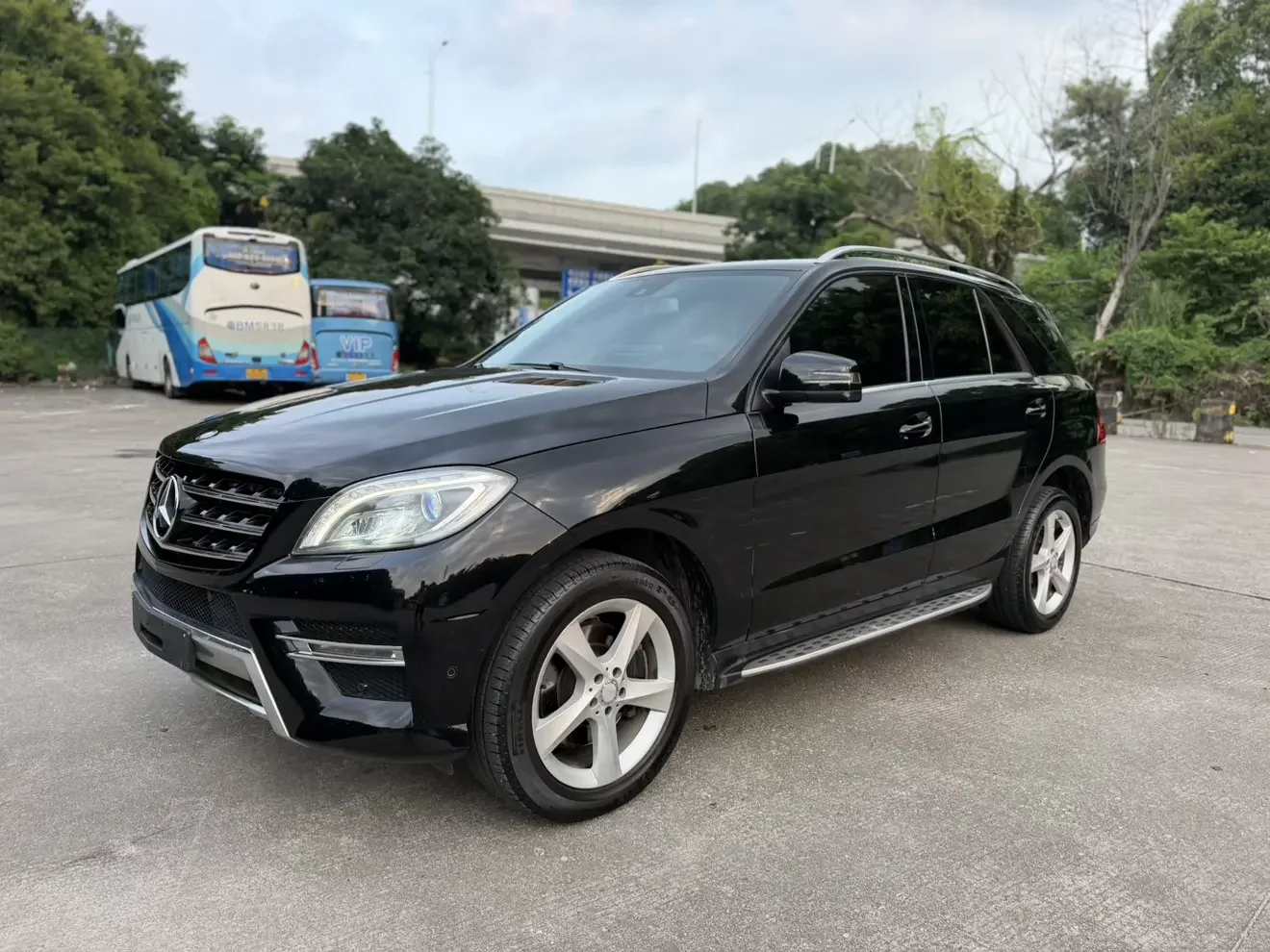 Mercedes-Benz M Class